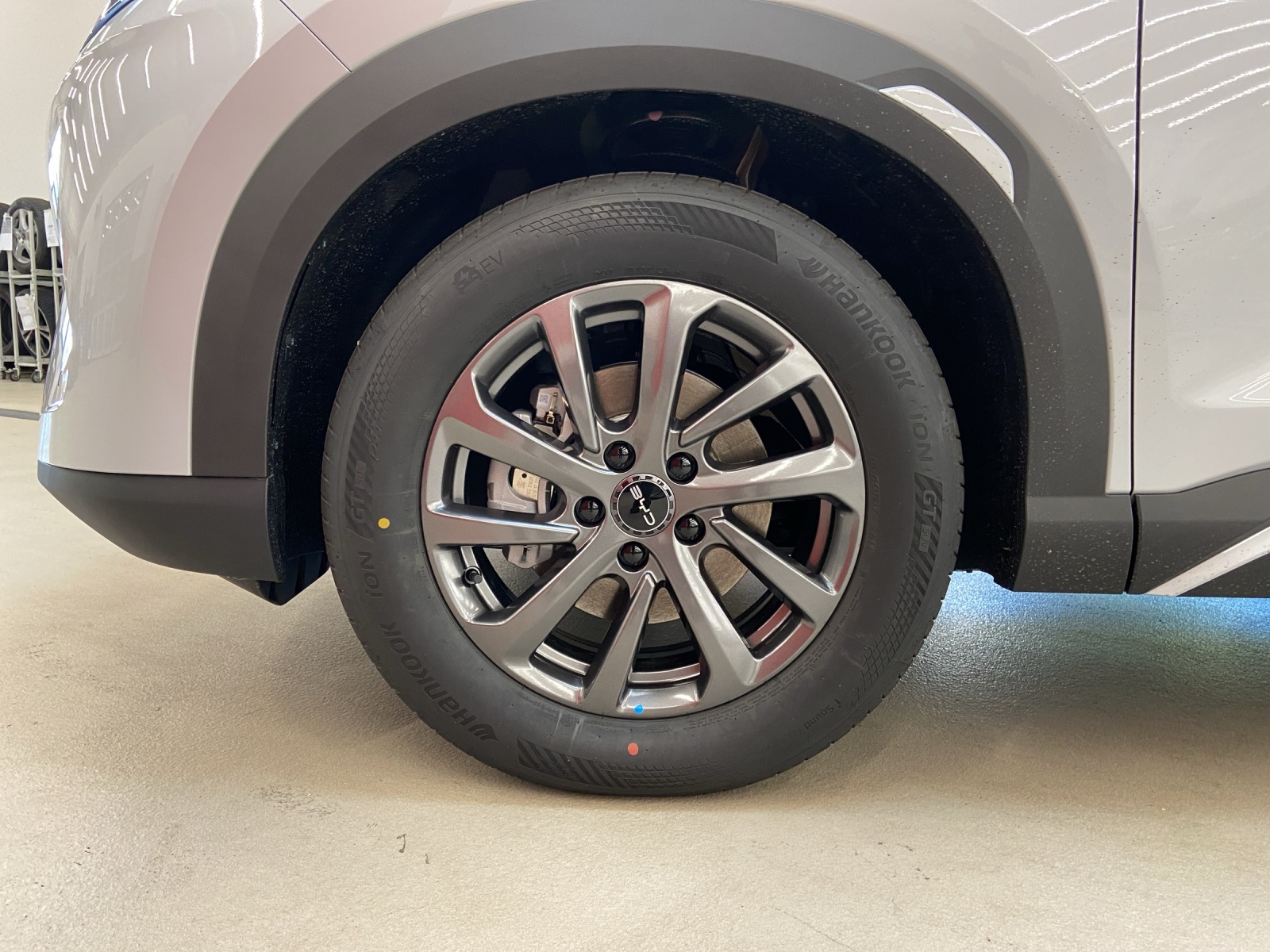 BYD Atto 2 DM-i Boost-image-9