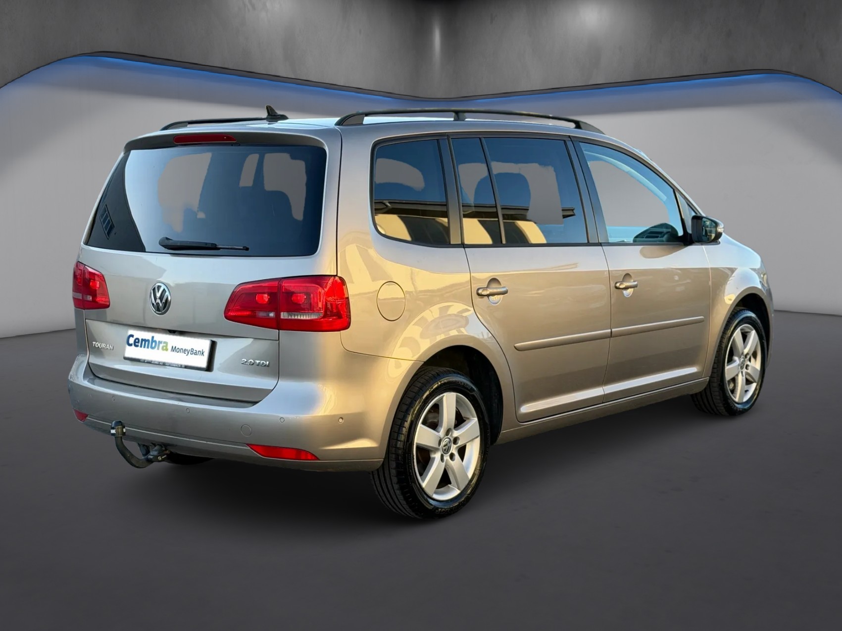 VW Touran 2.0 TDI Comfortline-showroom-element-3
