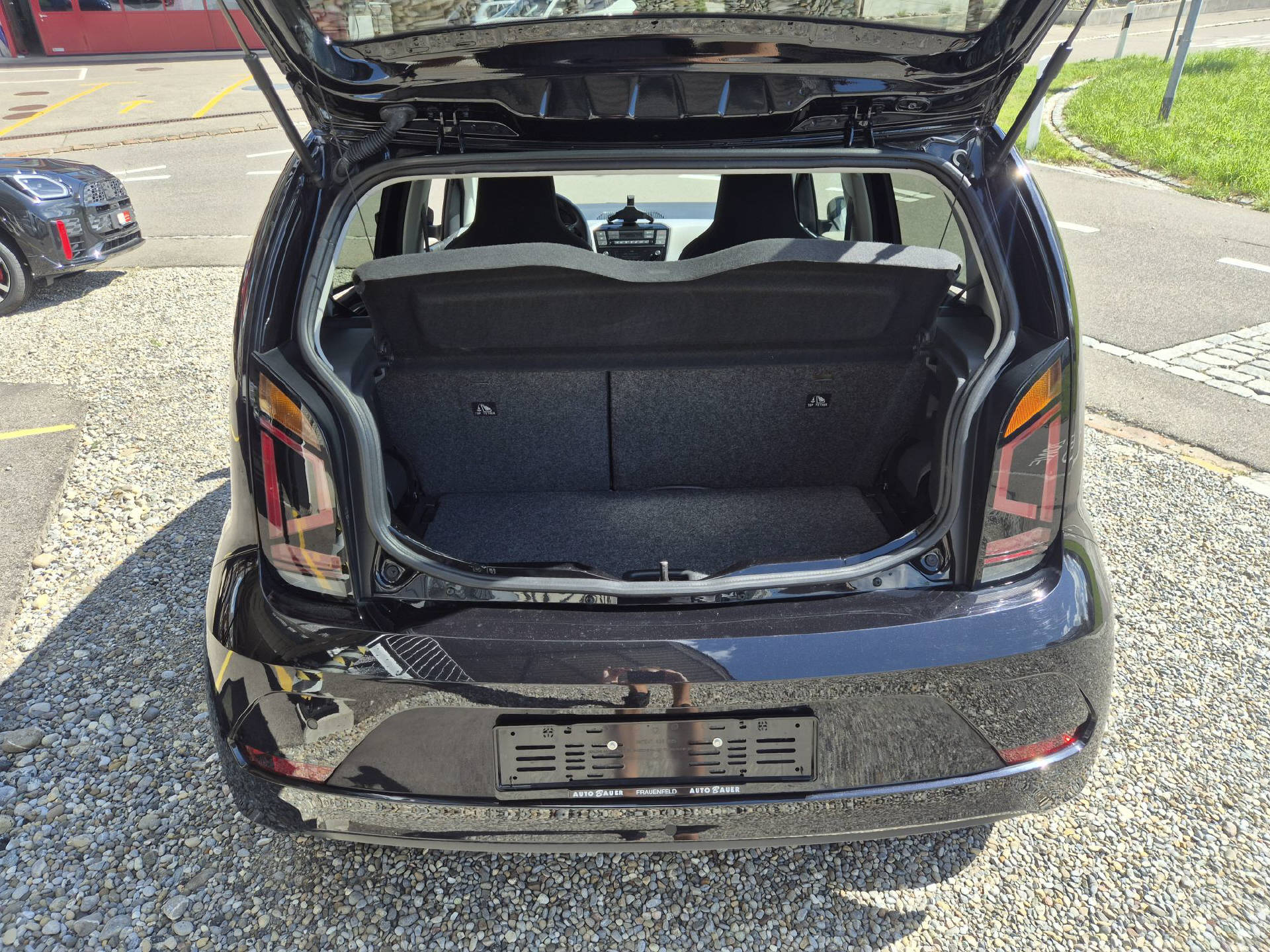 VW e-Up 36.8 kWh-image-6