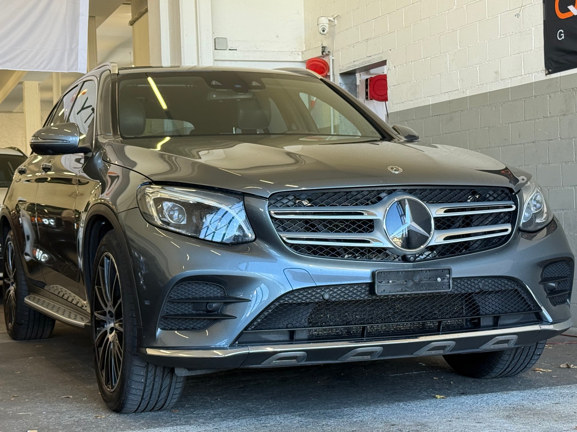 MERCEDES-BENZ GLC 250 d AMG Line 4Matic 9G-Tronic