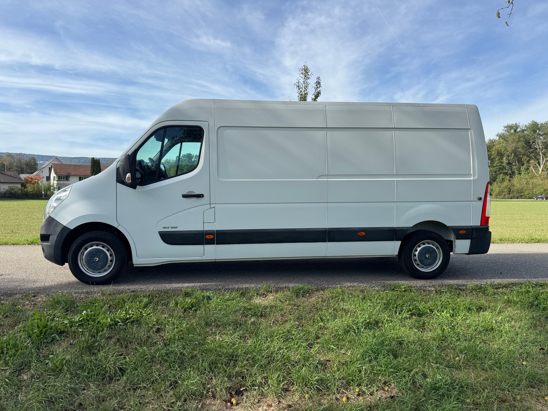 RENAULT MASTER-image-5