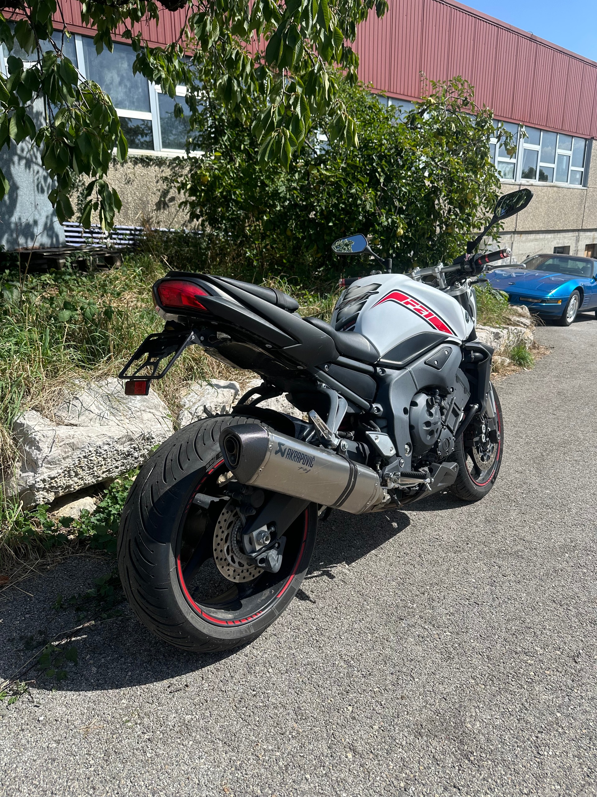 YAMAHA FZ1 N ABS-image-2