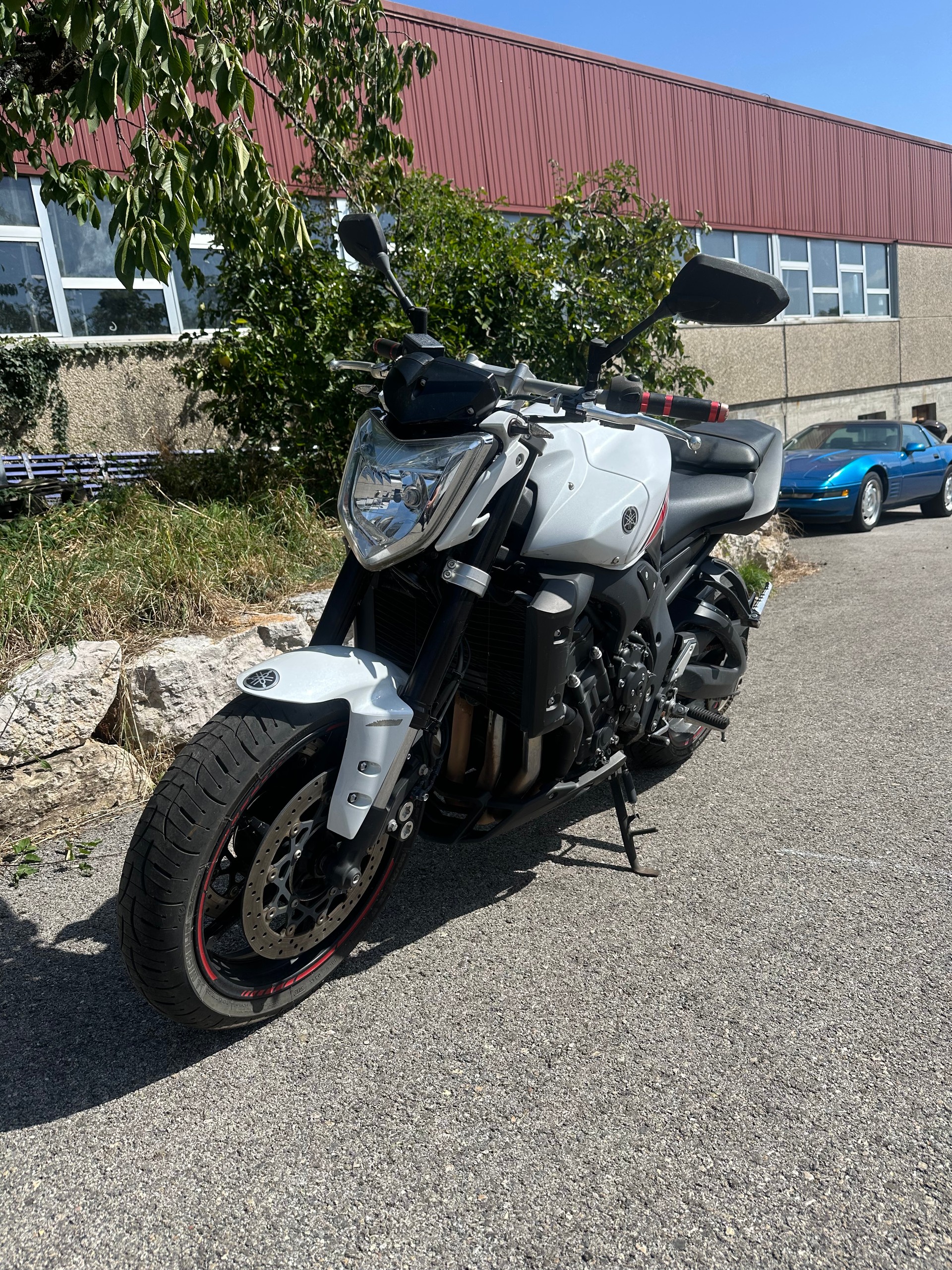 YAMAHA FZ1 N ABS-image-6