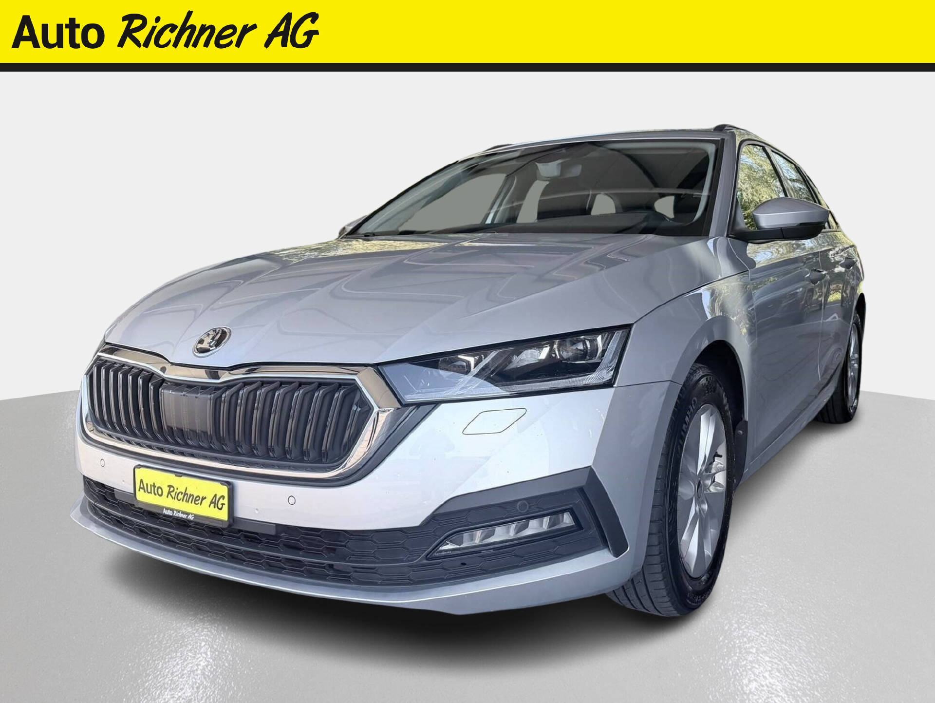 SKODA Octavia Combi 2.0 TDI 150 Ambition DSG-showroom-element-1