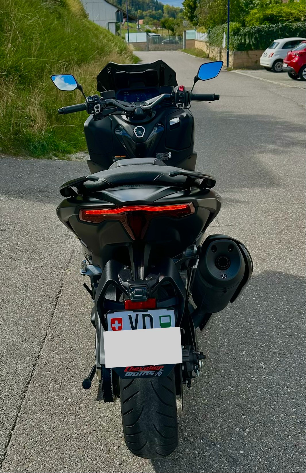 YAMAHA T-MAX Tech-Max XP 560-image-3