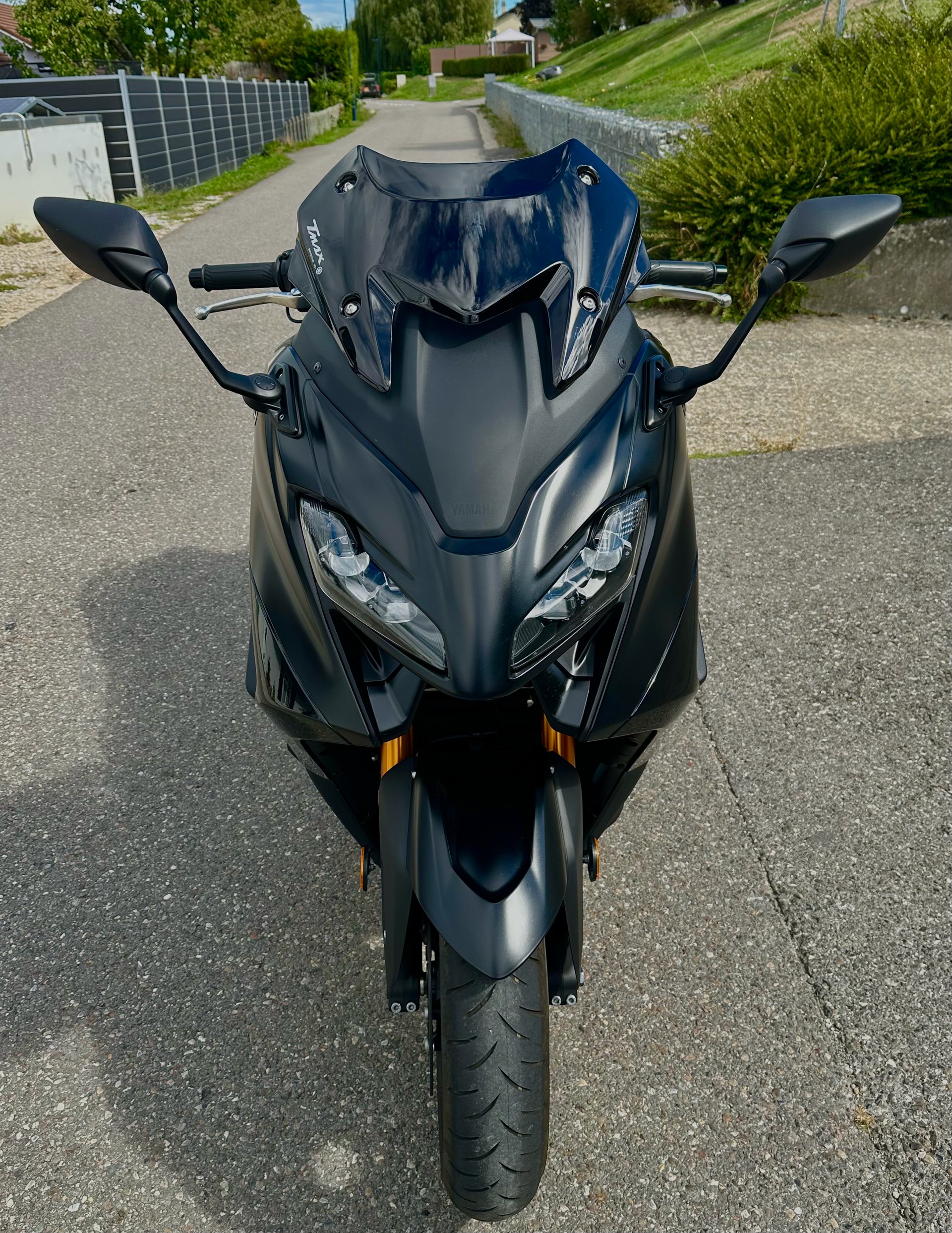 YAMAHA T-MAX Tech-Max XP 560-image-1