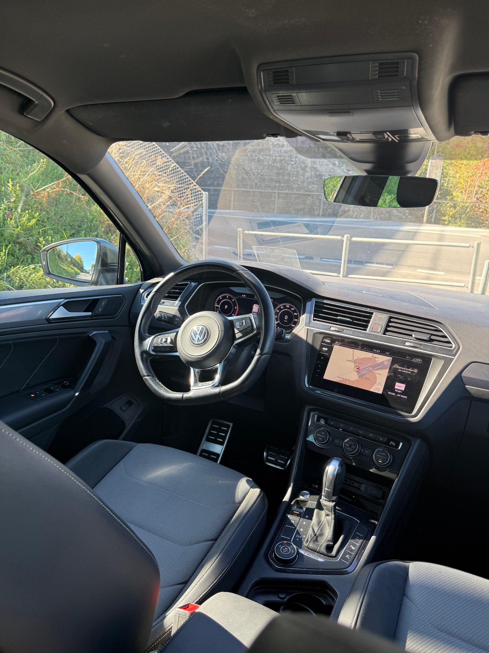 VW Tiguan 2.0 TDI SCR Highline 4Motion DSG-image-6