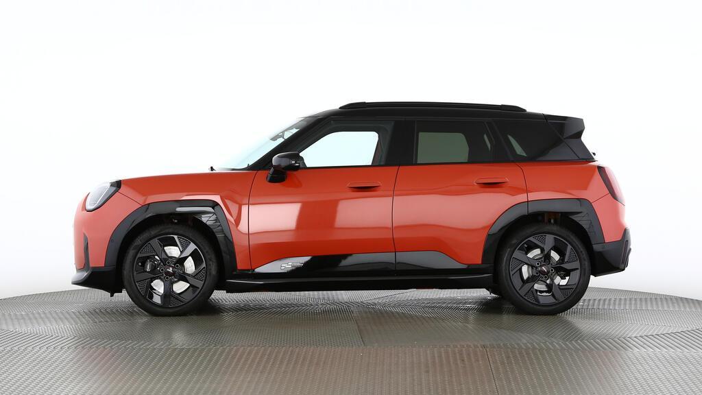 MINI Aceman SE-showroom-element-2