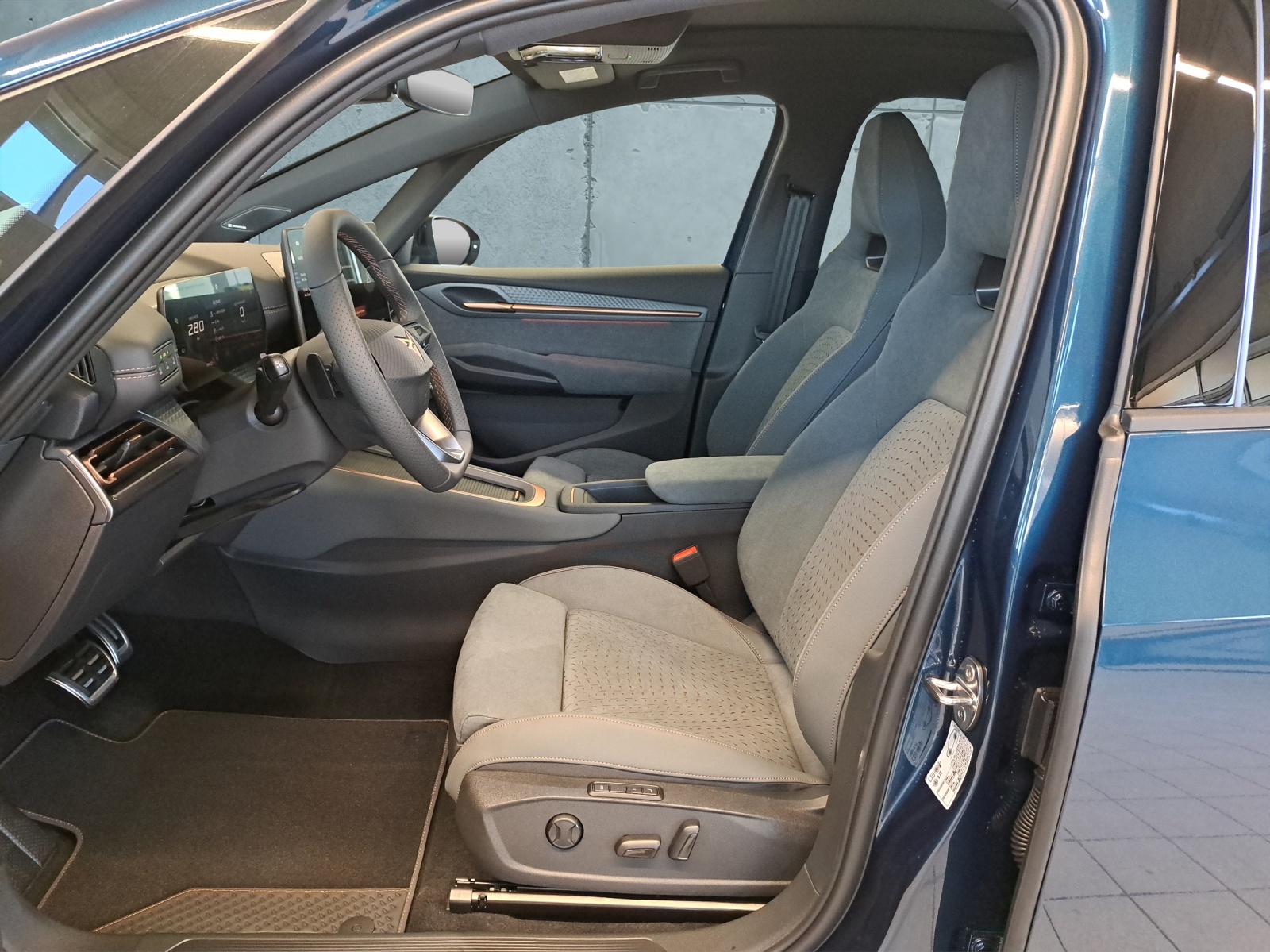 CUPRA Born 79 kWh VZ Prime-image-9