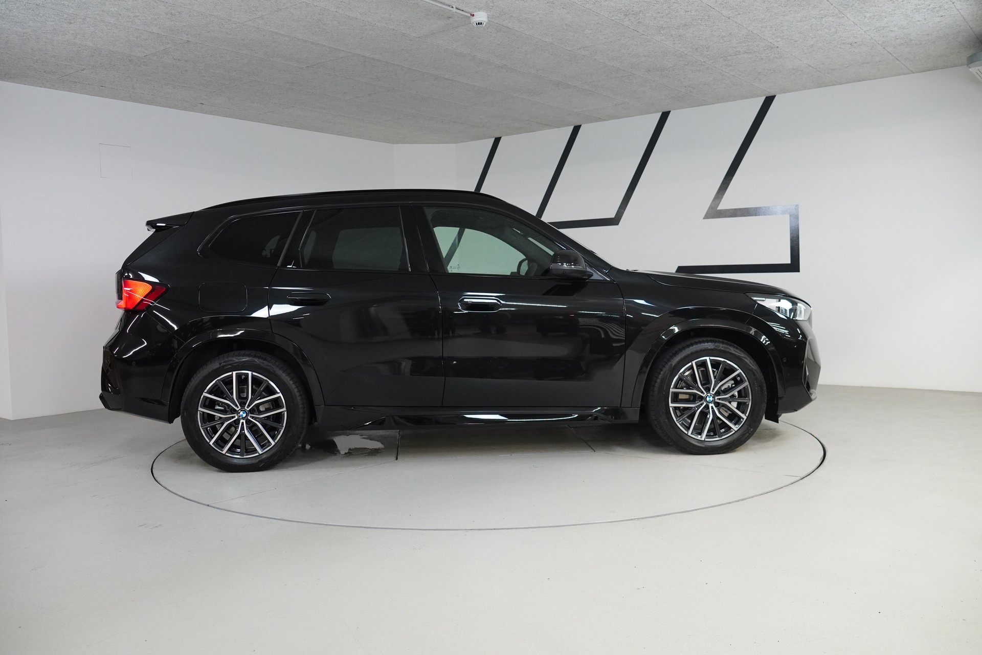 BMW X1 xDrive 30e M Sport-image-7