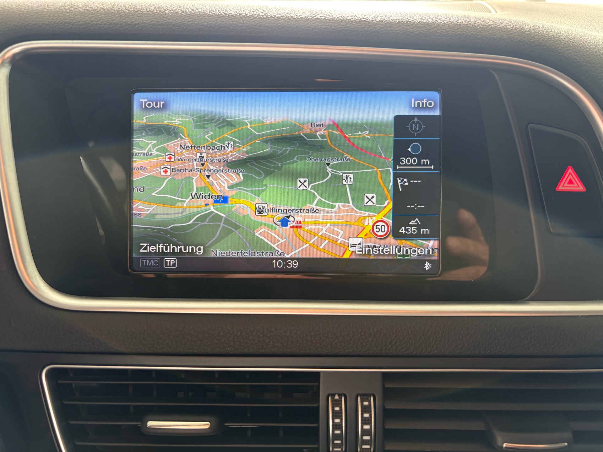 AUDI Q5 2.0 TDI quattro S-tronic | CH | Designpaket Sport | Adaptiv Tempomat | DAB | 19" | AMBITION | Xenon Plus |-image-15