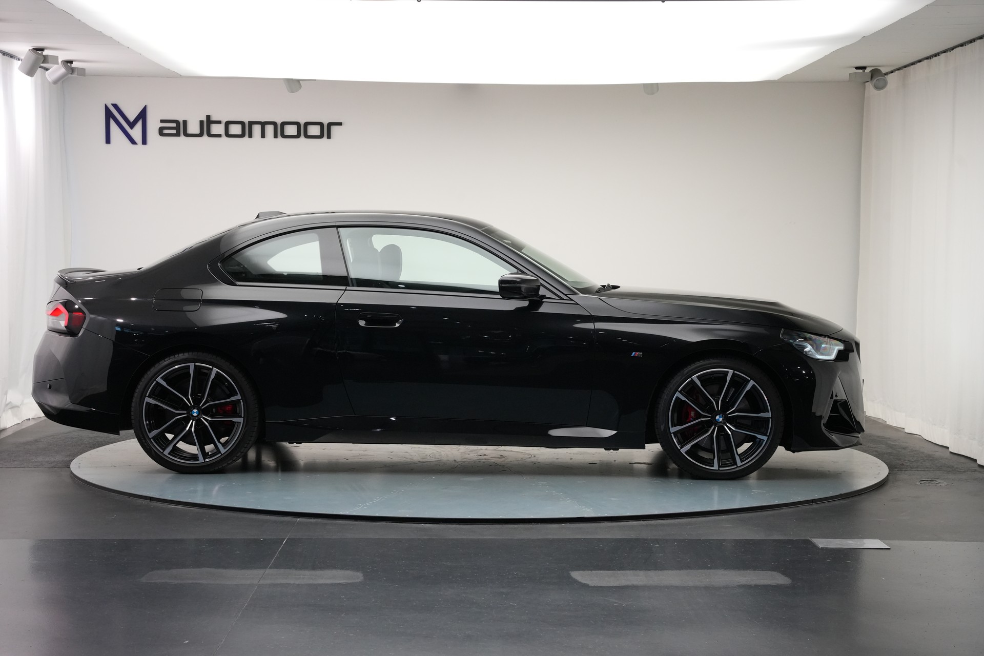 BMW 220i M Sport Pro *Head-Up* *Driving Assistant*-showroom-element-3