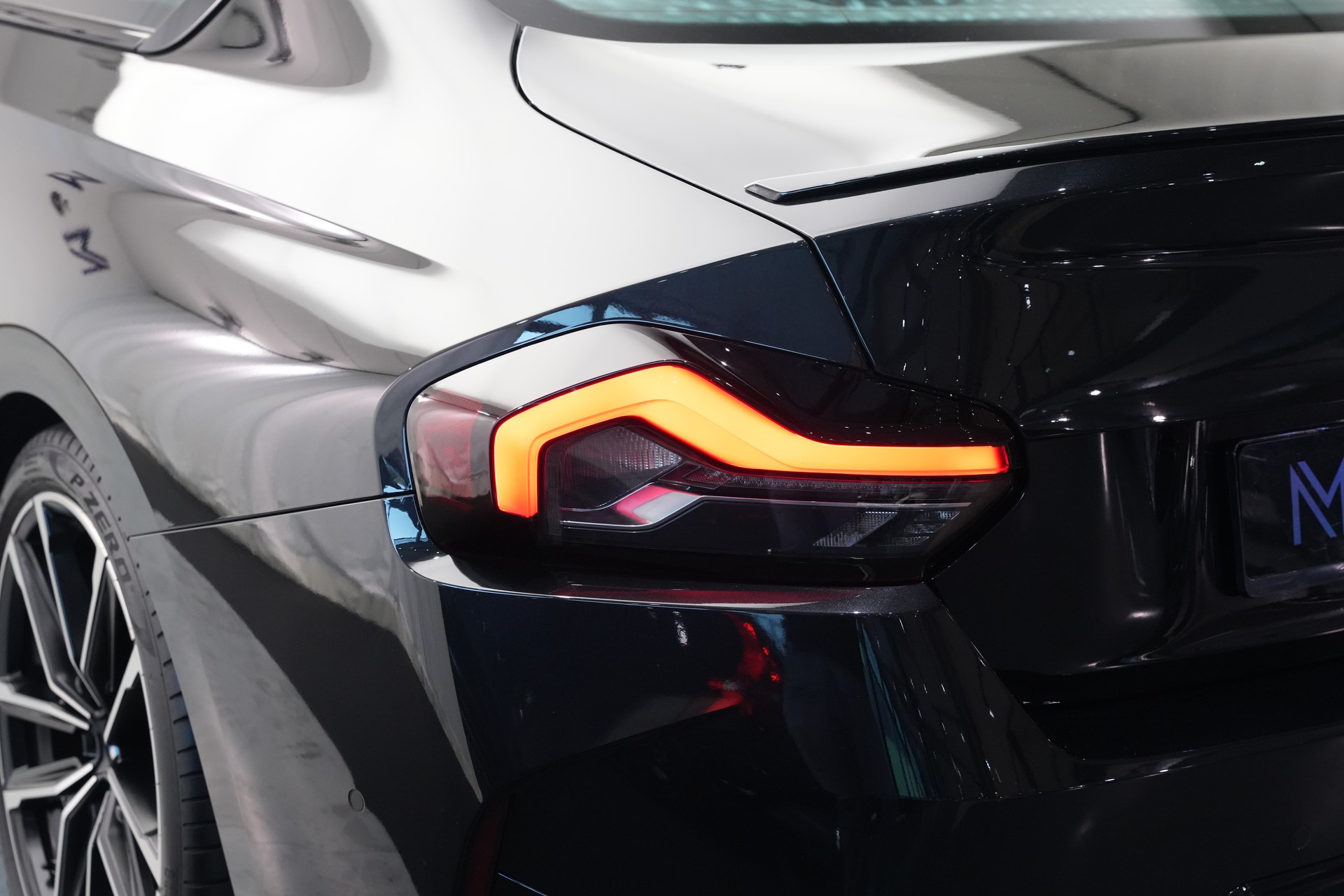 BMW 220i M Sport Pro *Head-Up* *Driving Assistant*-image-35