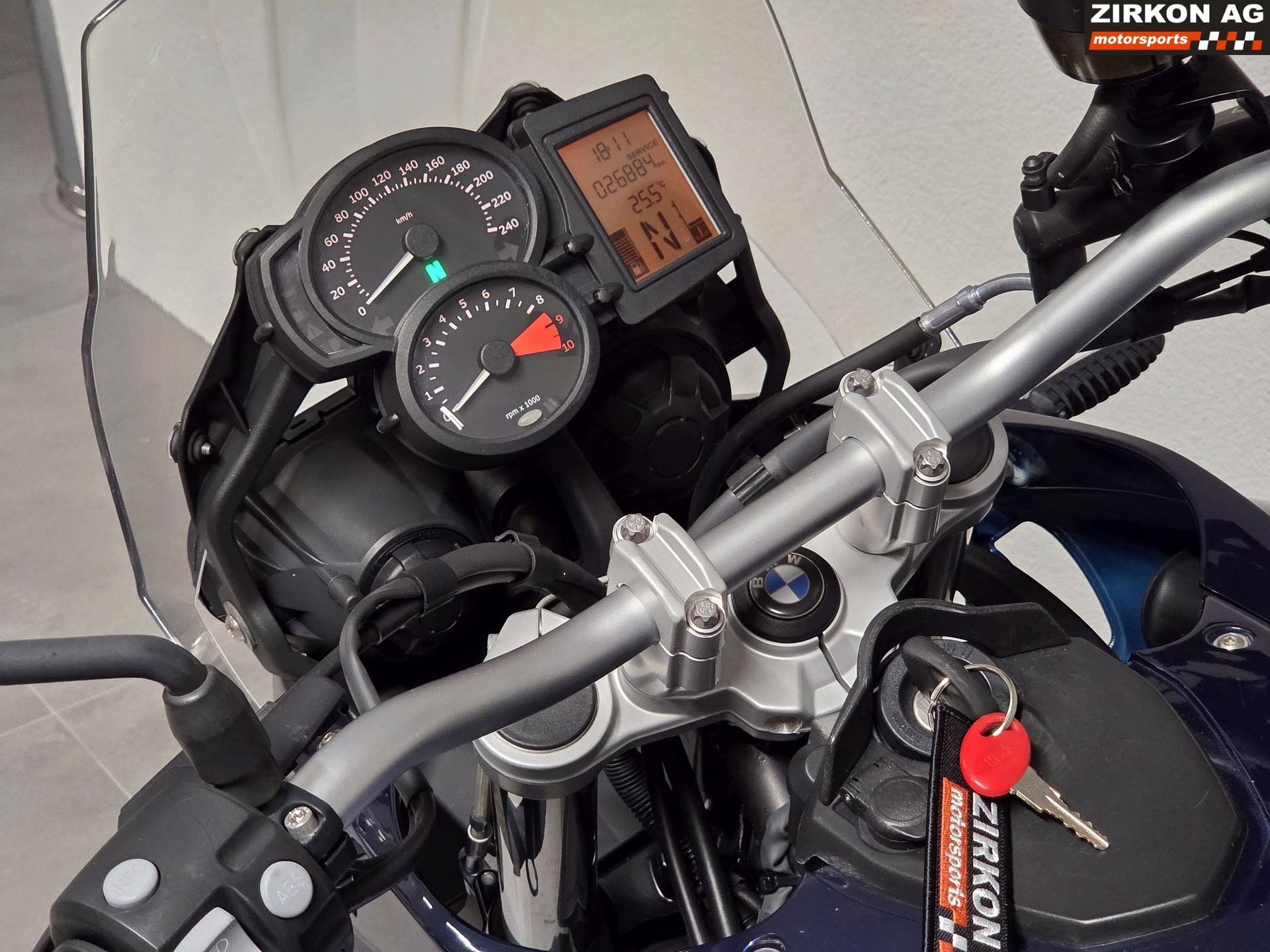 BMW F 650 GS ABS (safetyedition)-image-12