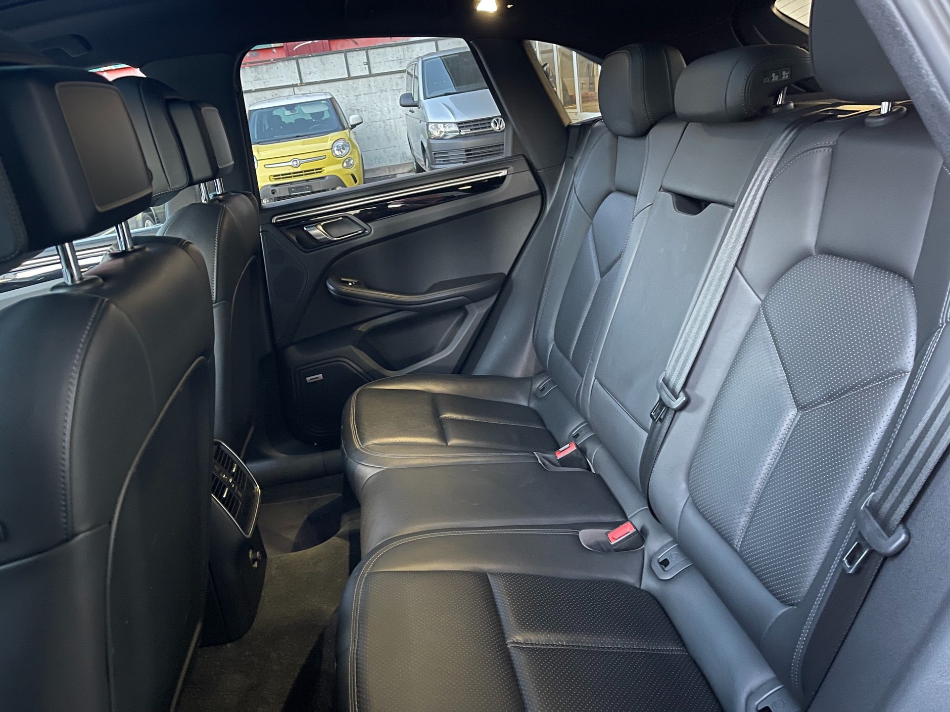 PORSCHE Macan S Diesel PDK-image-13