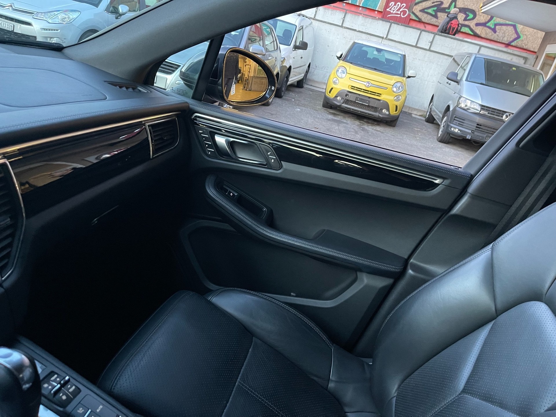 PORSCHE Macan S Diesel PDK-image-23