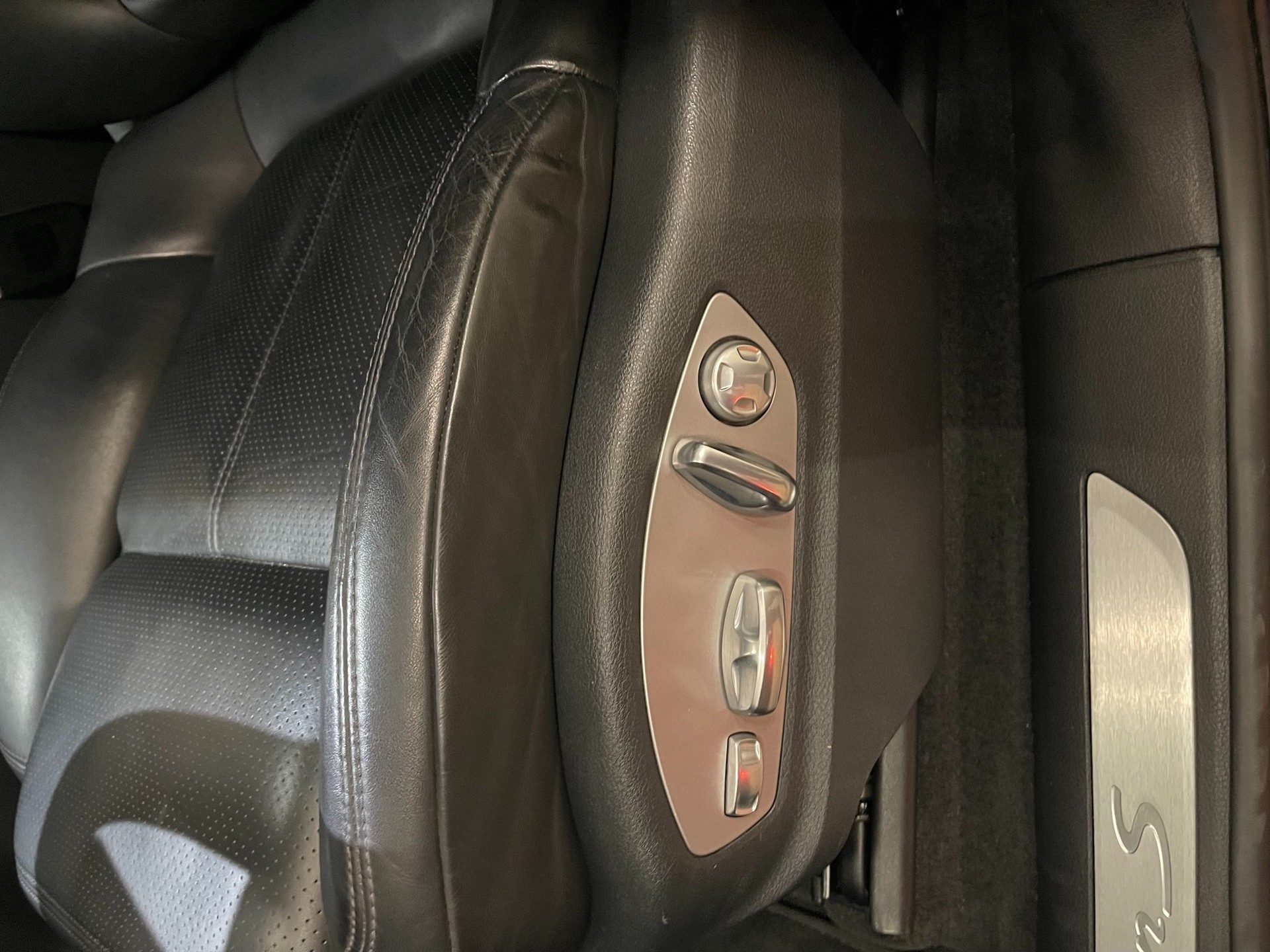 PORSCHE Macan S Diesel PDK-image-29