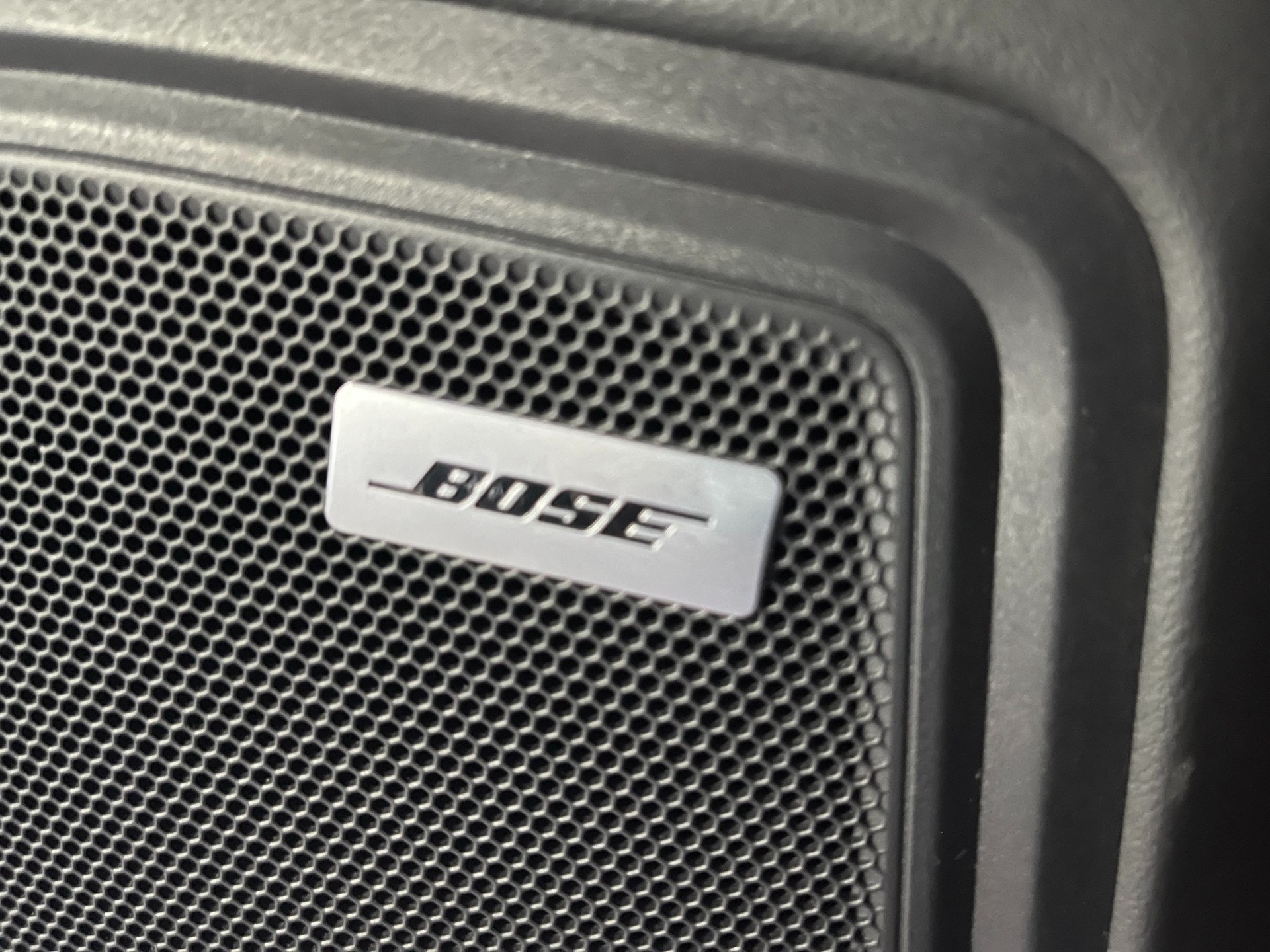PORSCHE Macan S Diesel PDK-image-12