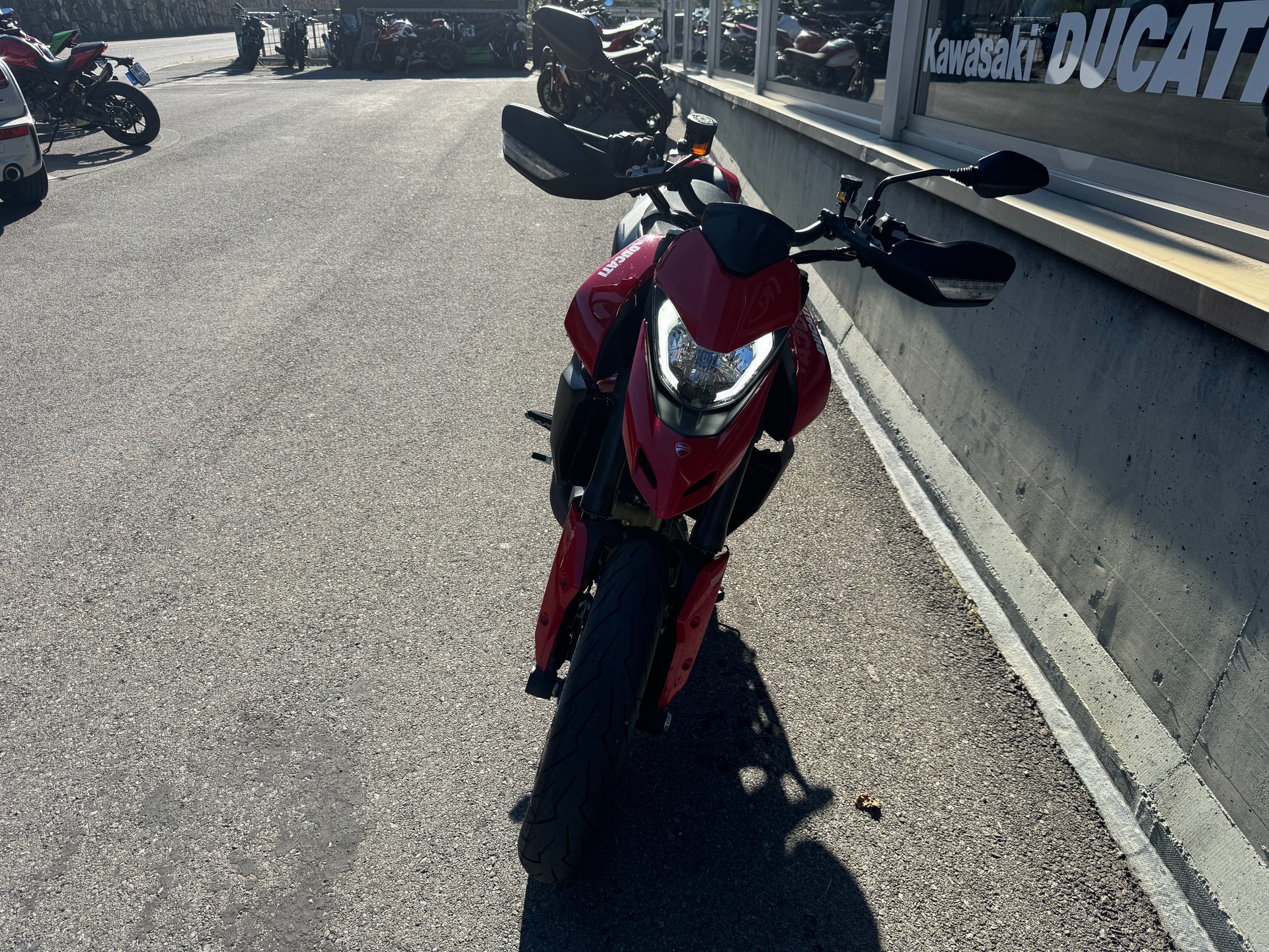 DUCATI Hypermotard 950-image-2