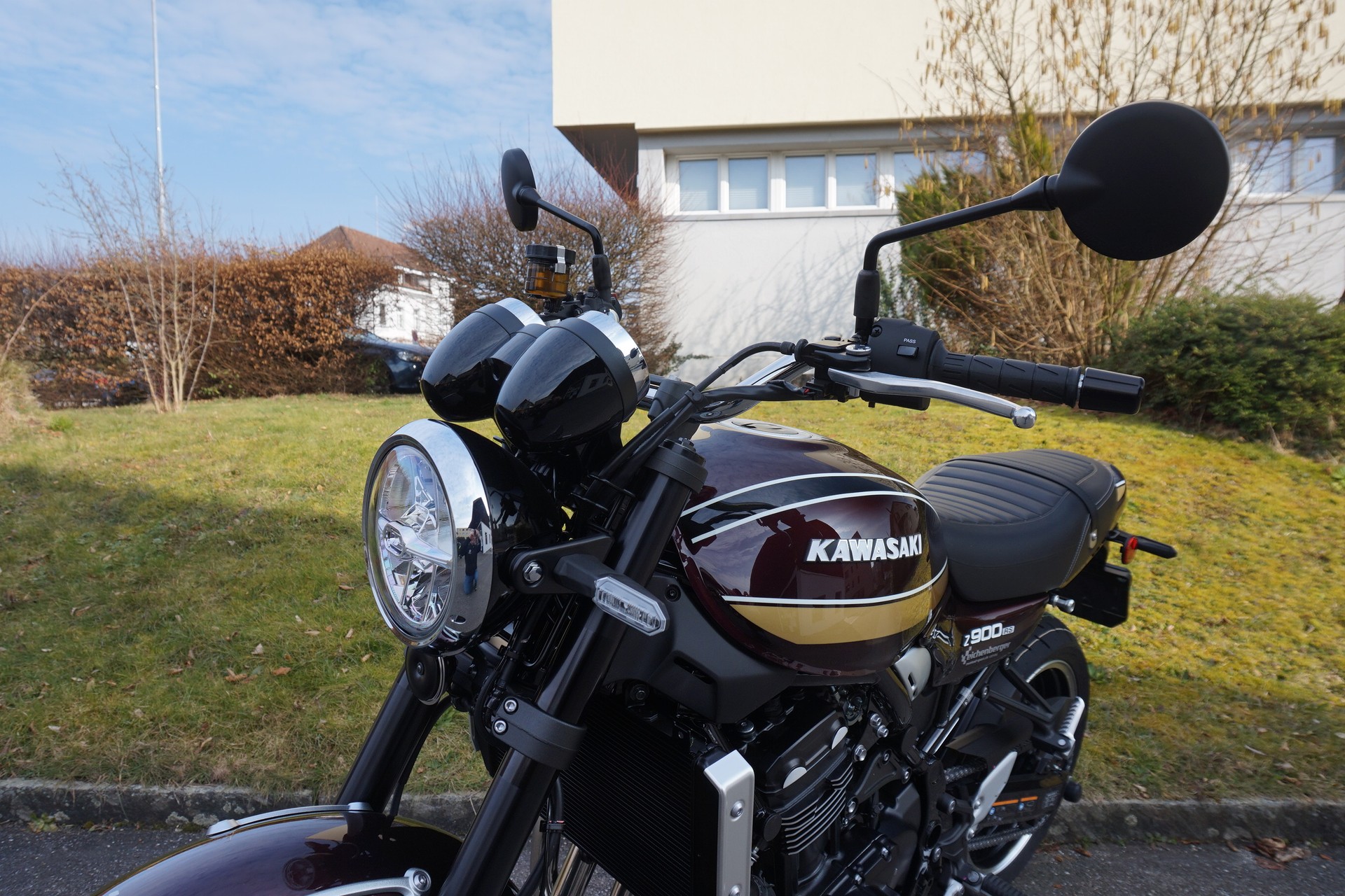 KAWASAKI Z 900 RS ABS MY25-image-4