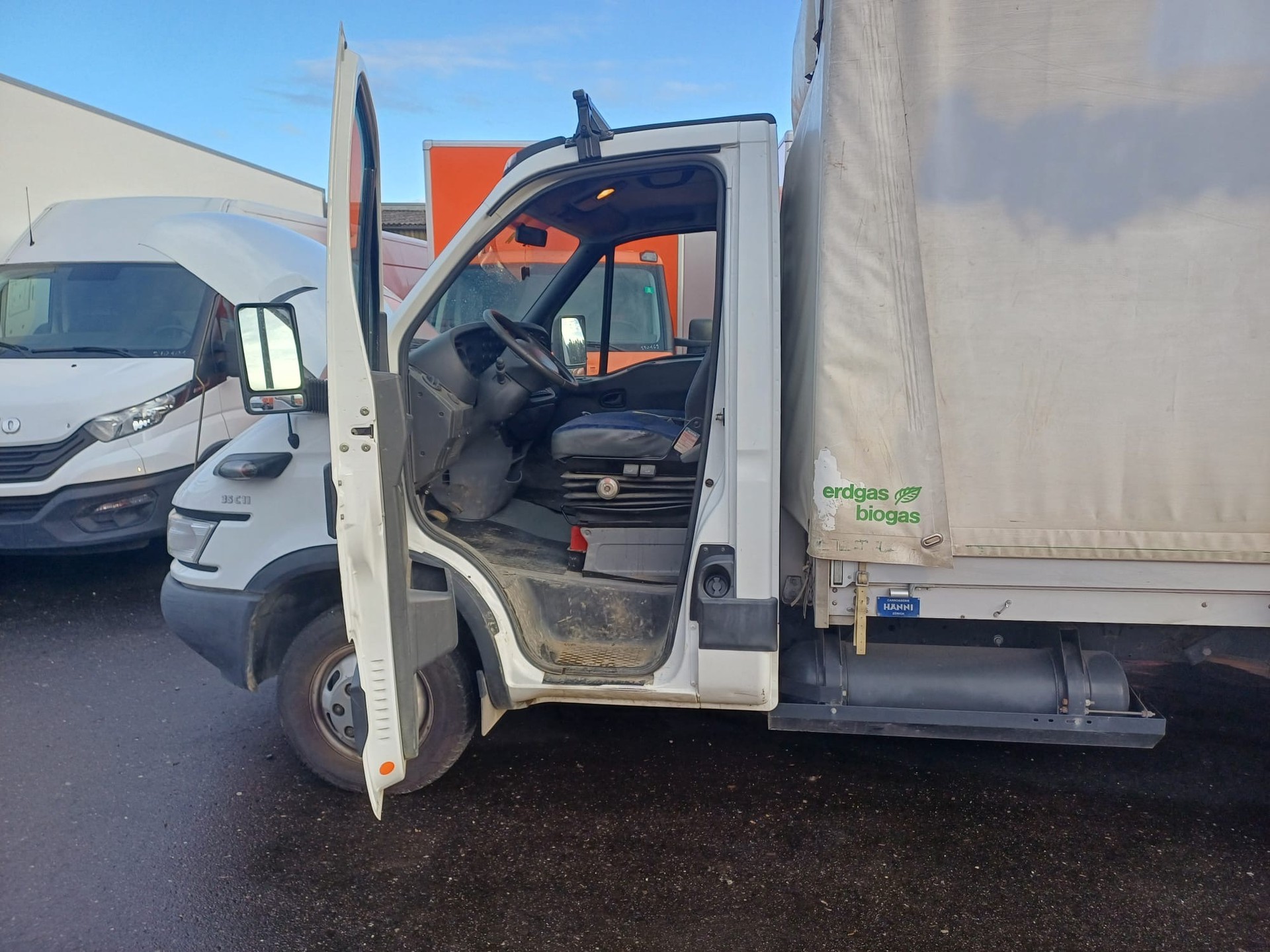 IVECO 35 C 11 G    A2NB14A1B1-image-1