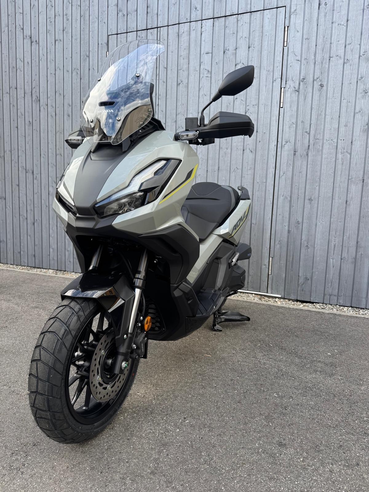 HONDA ADV 350-image-2