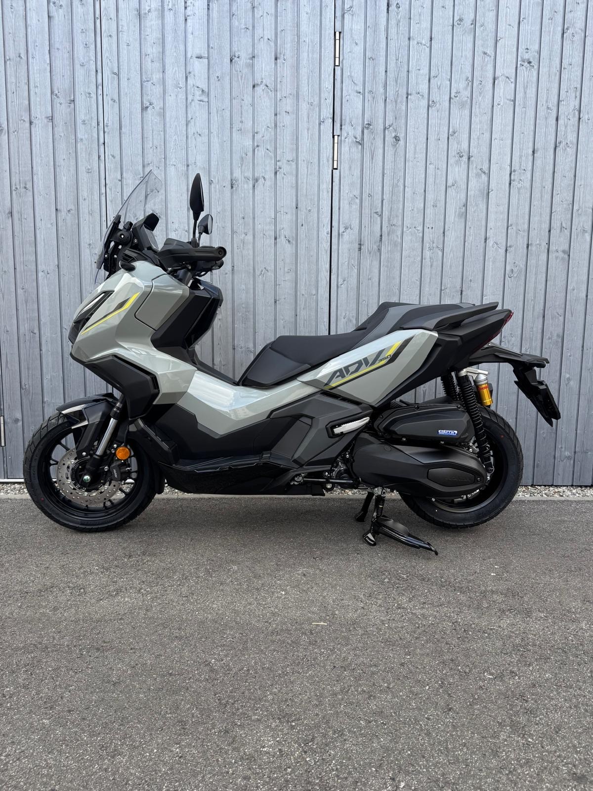 HONDA ADV 350-image-3