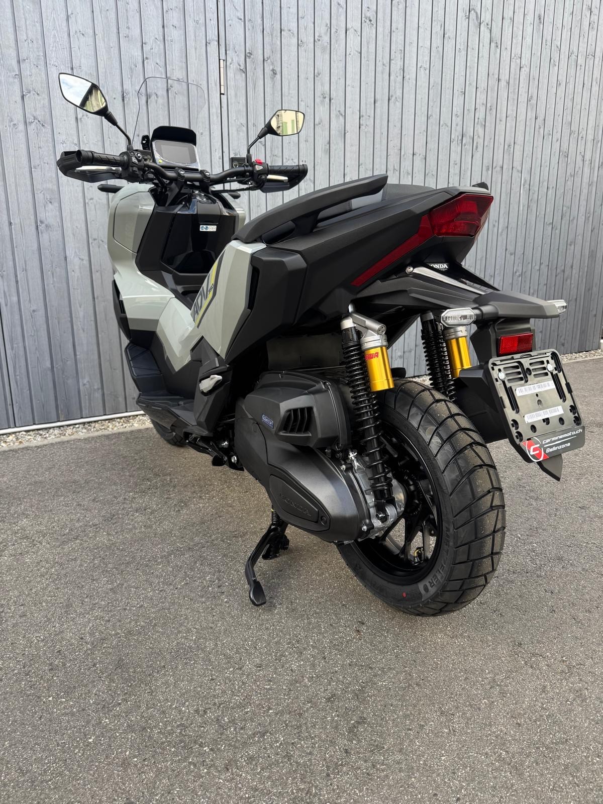 HONDA ADV 350-image-5