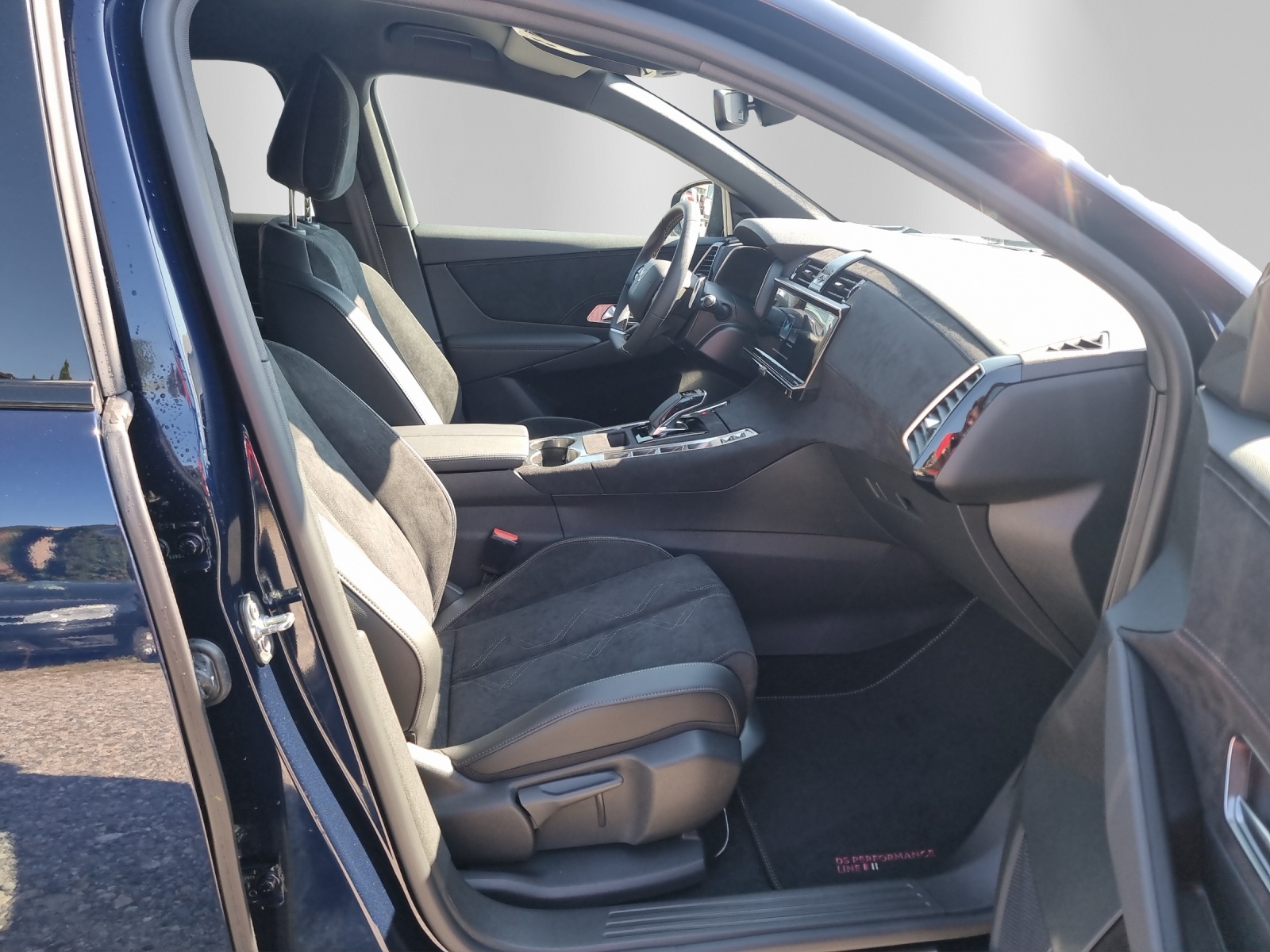 DS AUTOMOBILES DS 7 E-T.300 4x4 Lig Noi.-image-10