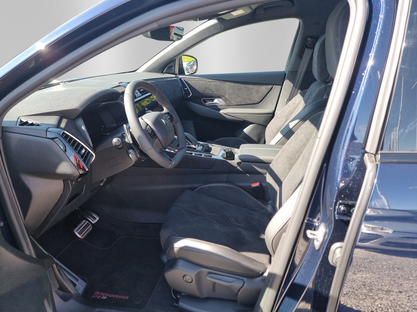 DS AUTOMOBILES DS 7 E-T.300 4x4 Lig Noi.-image-9