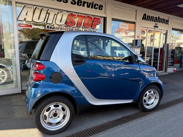 SMART fortwo greystyle softouch-showroom-element-2