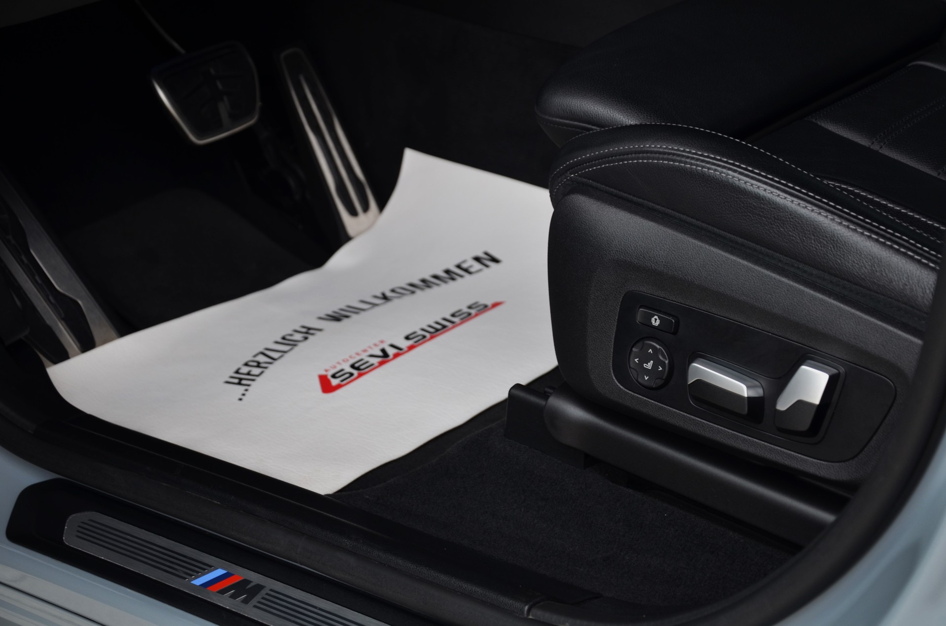BMW X4 xDrive 48V M40d Steptronic*Ab MFK,1 Jahr oder 20'000km Garantie*-image-19