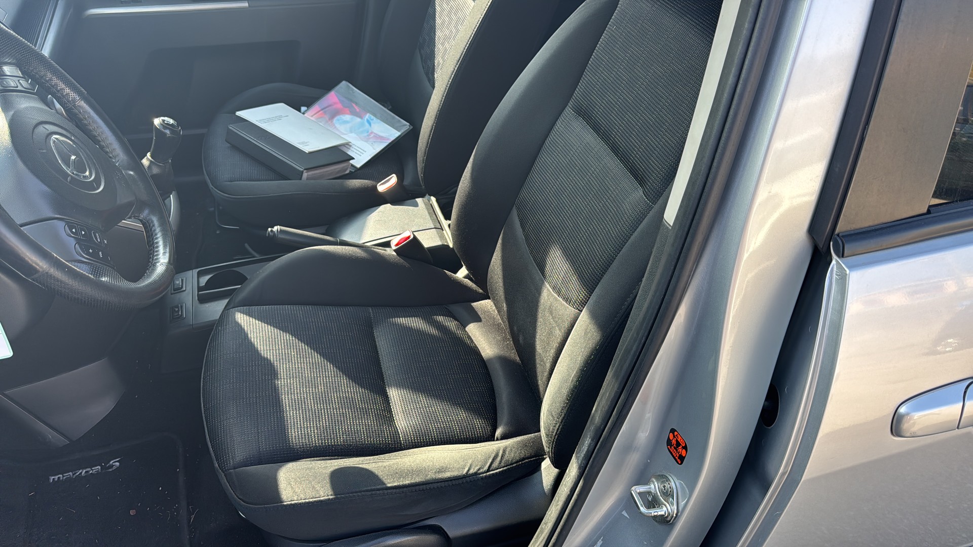 MAZDA 5 2.0d 16V Exclusive-image-9