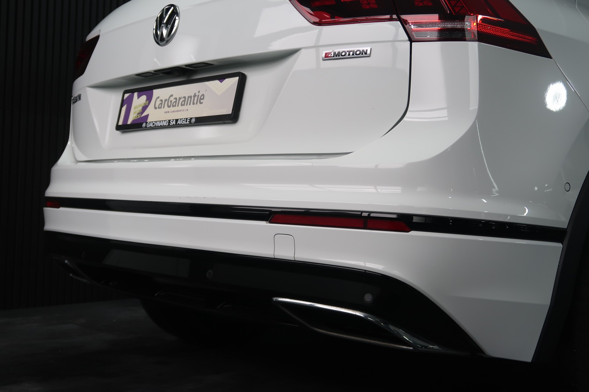 VW Tiguan 2.0 R-Line 4Motion / CH / MFK / GARANTIE-image-14