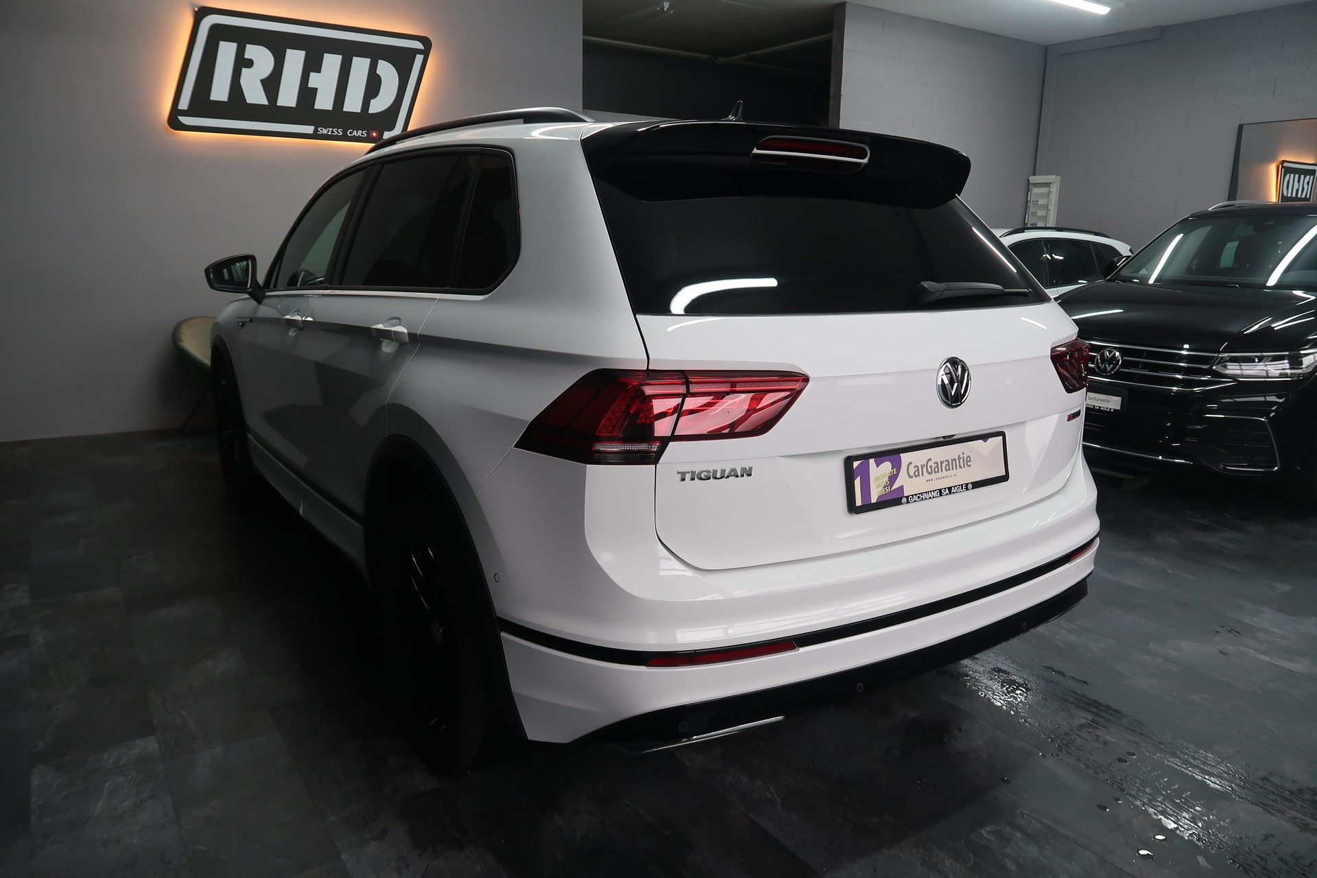 VW Tiguan 2.0 R-Line 4Motion / CH / MFK / GARANTIE-image-8
