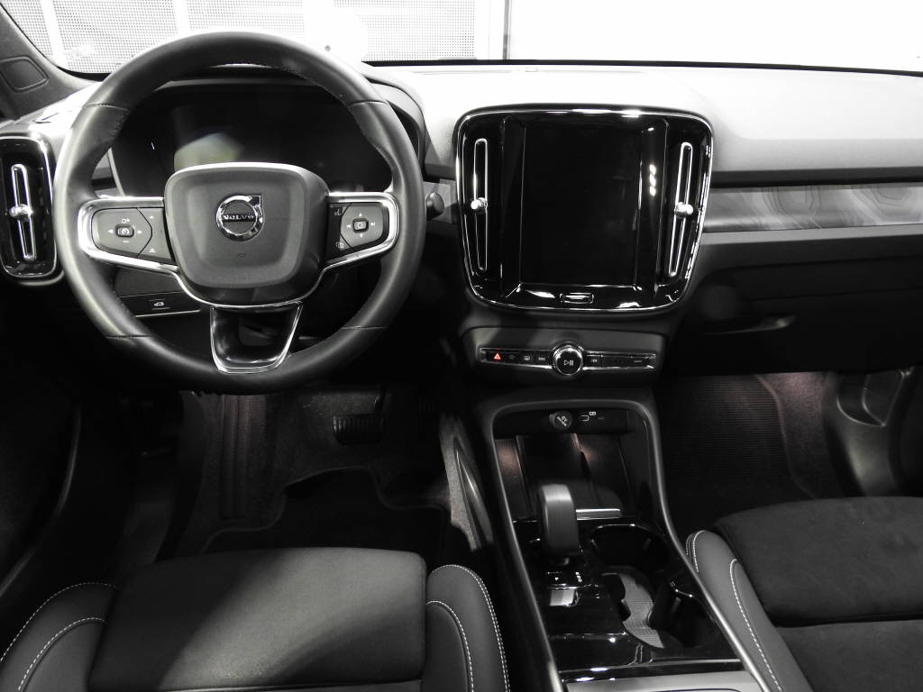 VOLVO C40 E80 Plus AWD-image-6