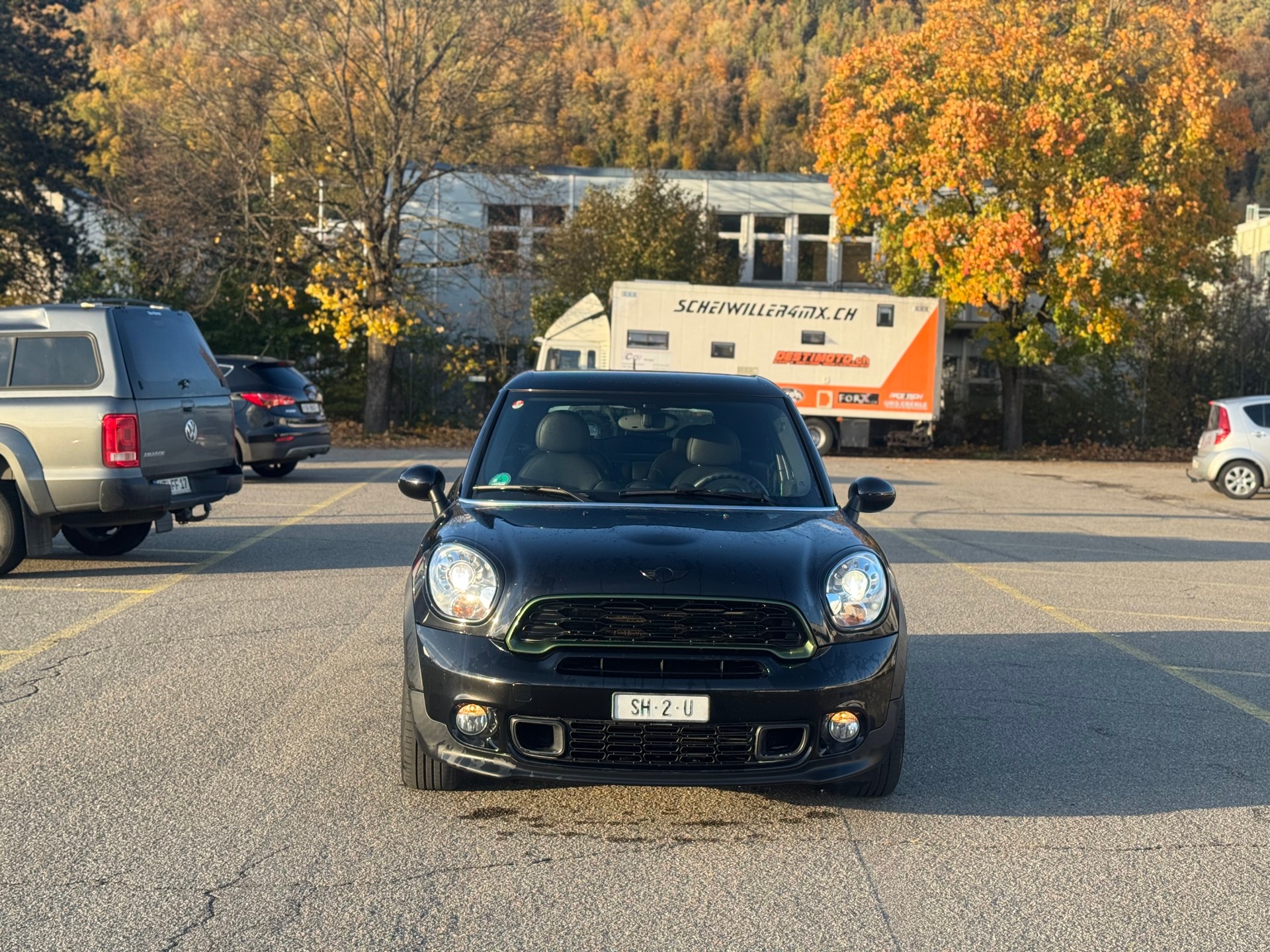 MINI Paceman Cooper S FWD-image-1