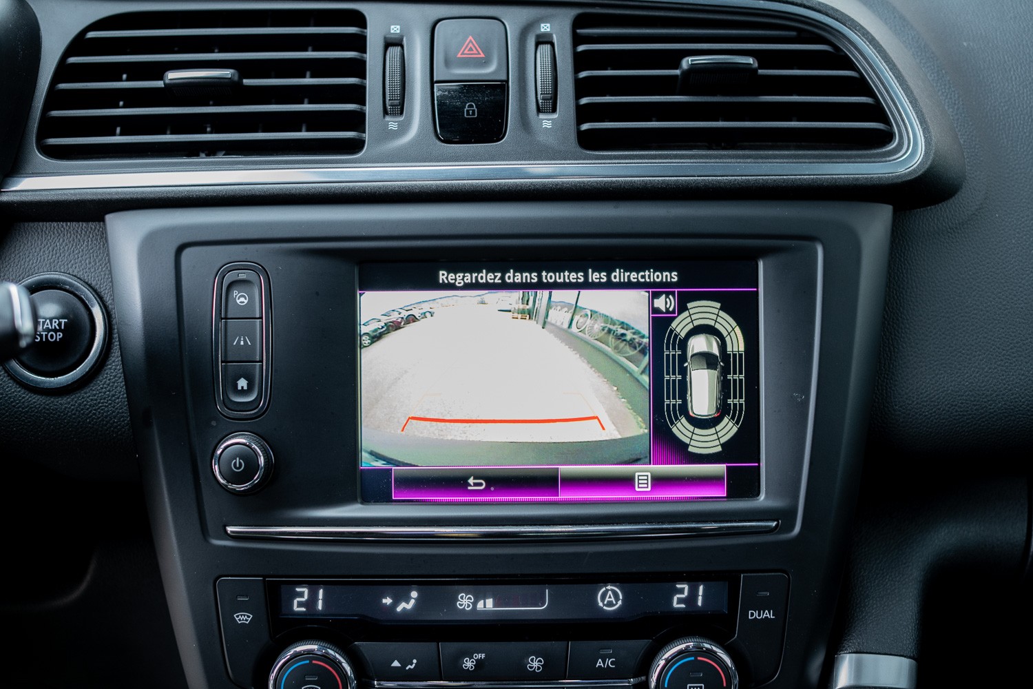 RENAULT Kadjar 1.6 dCi Intens 4x4 S-Edition-image-21