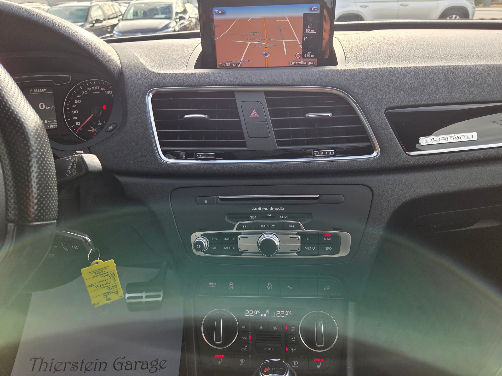 AUDI Q3 2.0 TDI sport quattro S-tronic-image-17