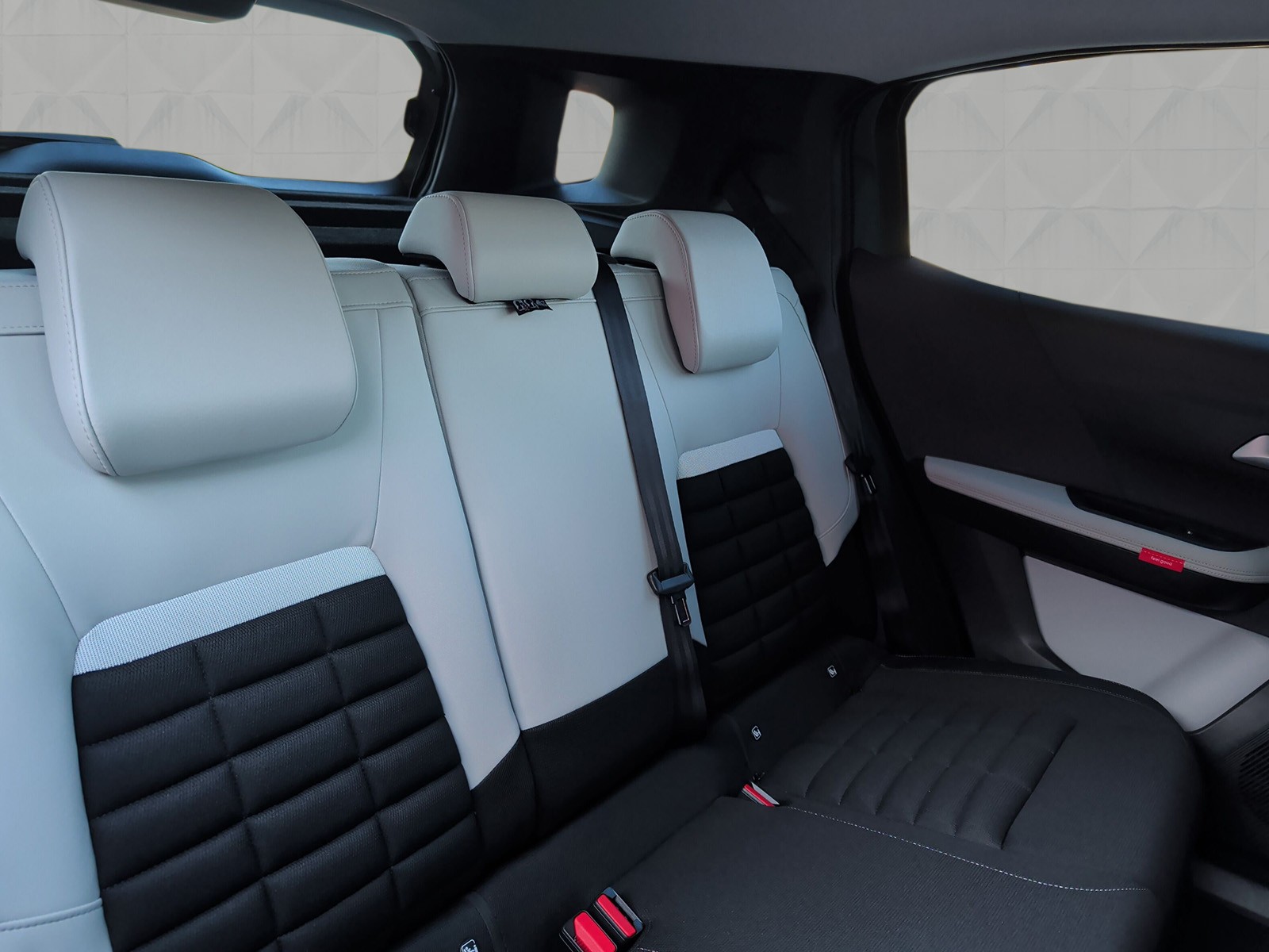 CITROEN C3 Aircross MHEV Max-image-11