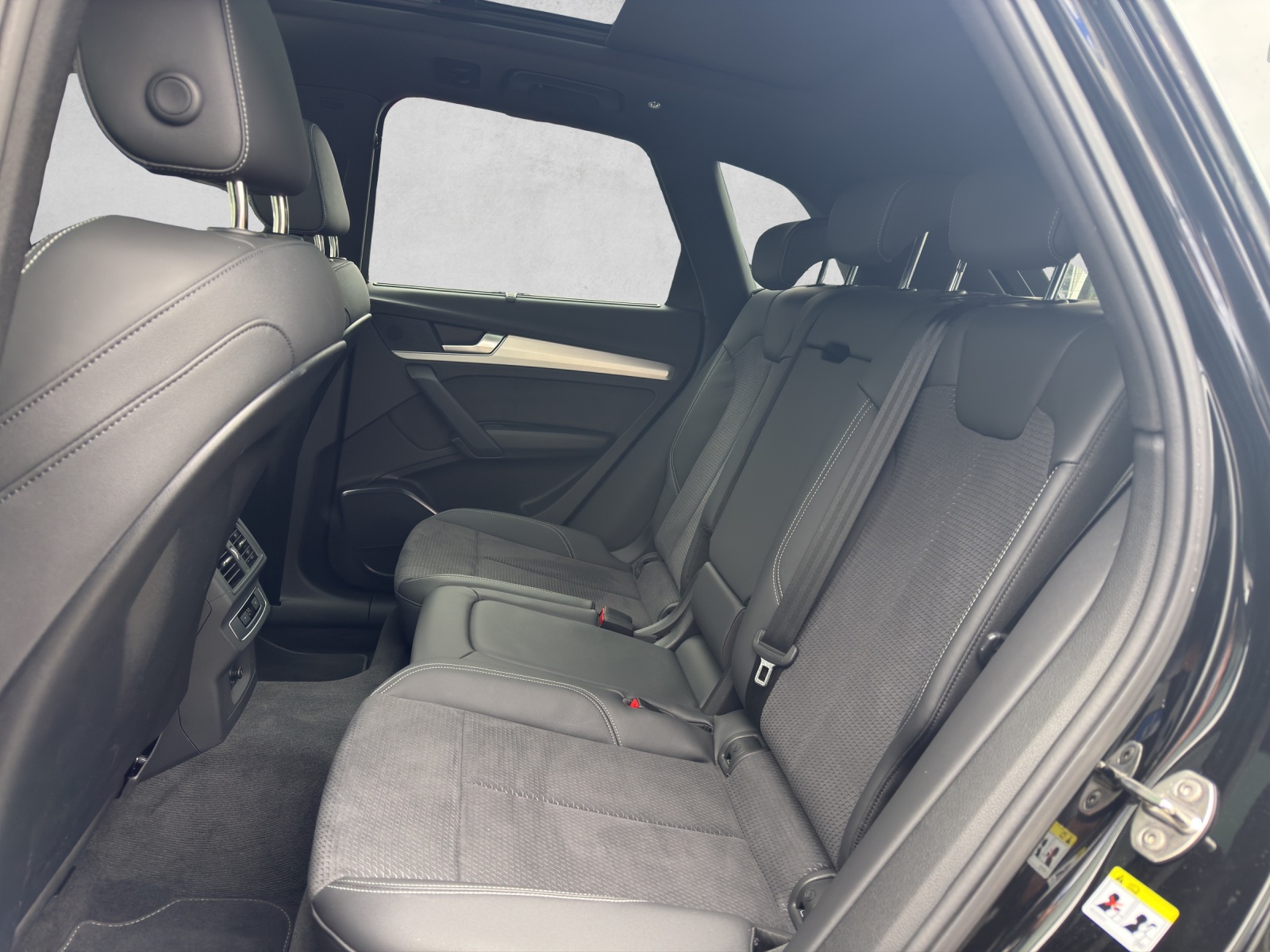 AUDI SQ5 TDI quattro tiptronic-image-10