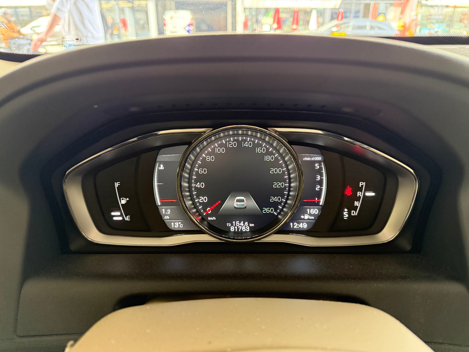 VOLVO XC60 D3 Summum Geartronic-image-2