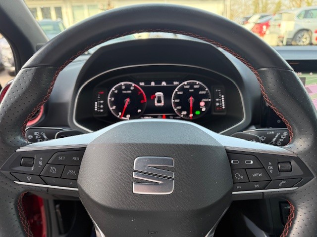 SEAT Arona 1.5 TSI Hola FR DSG-image-7