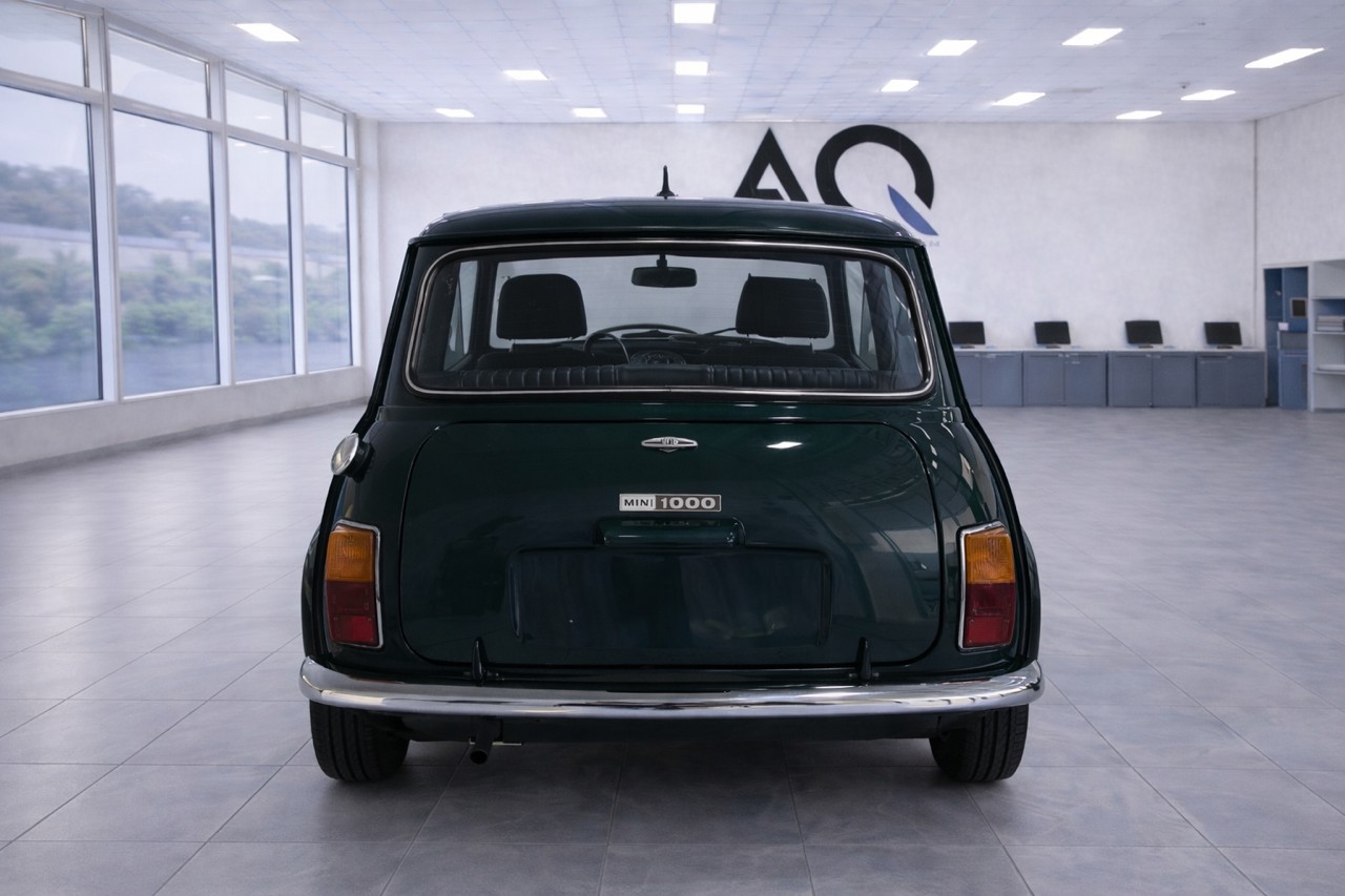 MINI 1000-showroom-element-2