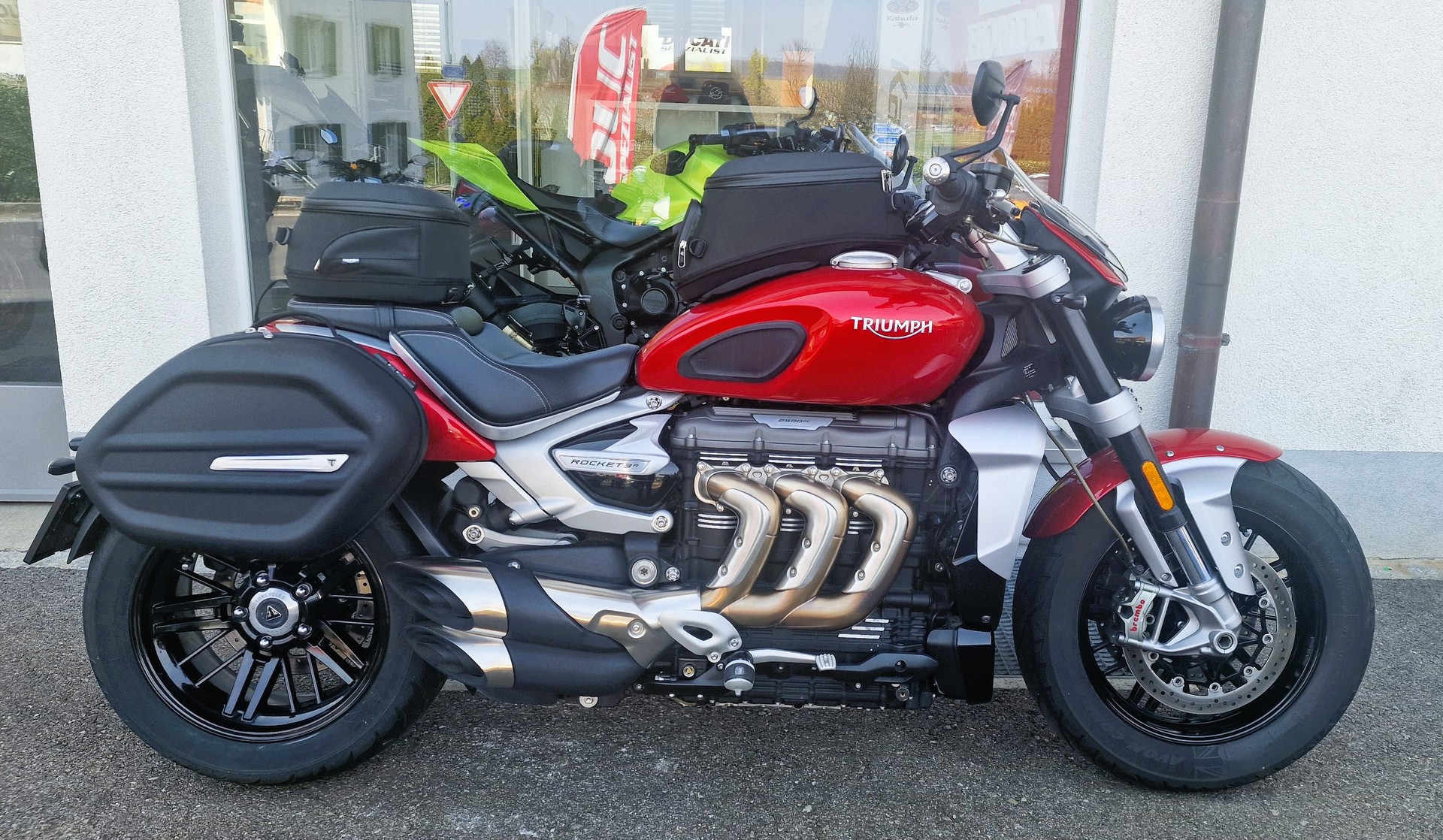 TRIUMPH Rocket 3 R-image-4