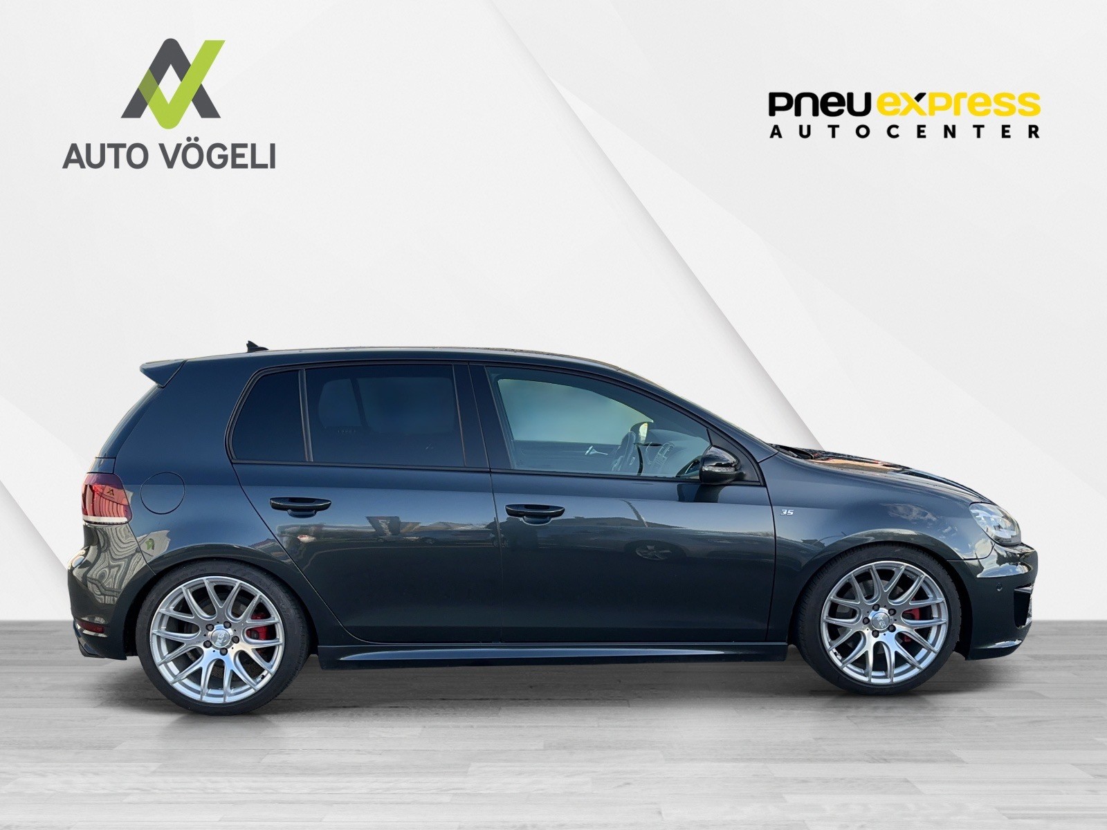 VW Golf VI 2.0 TSI GTI Edition 35 DSG-image-6