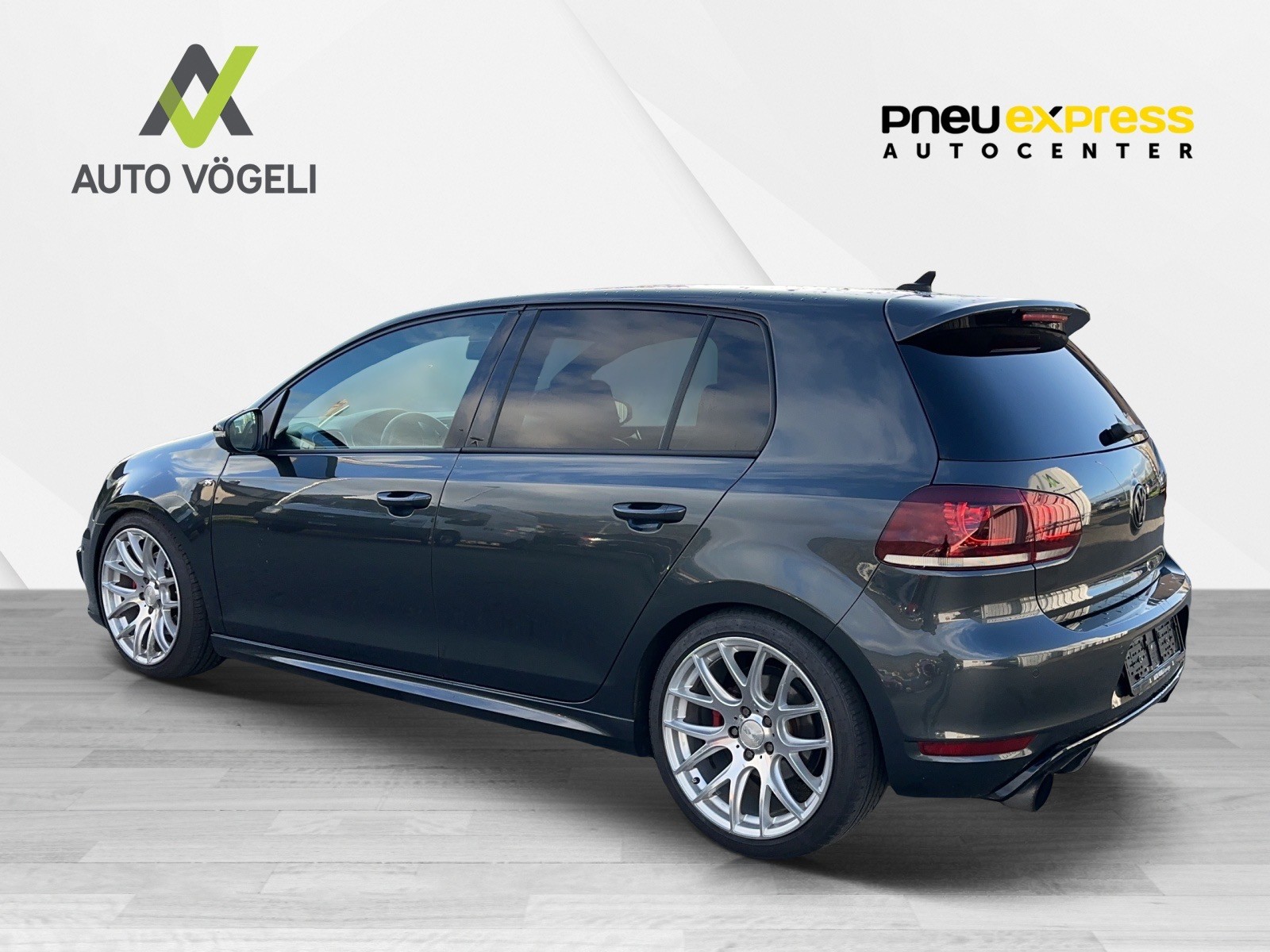 VW Golf VI 2.0 TSI GTI Edition 35 DSG-showroom-element-3