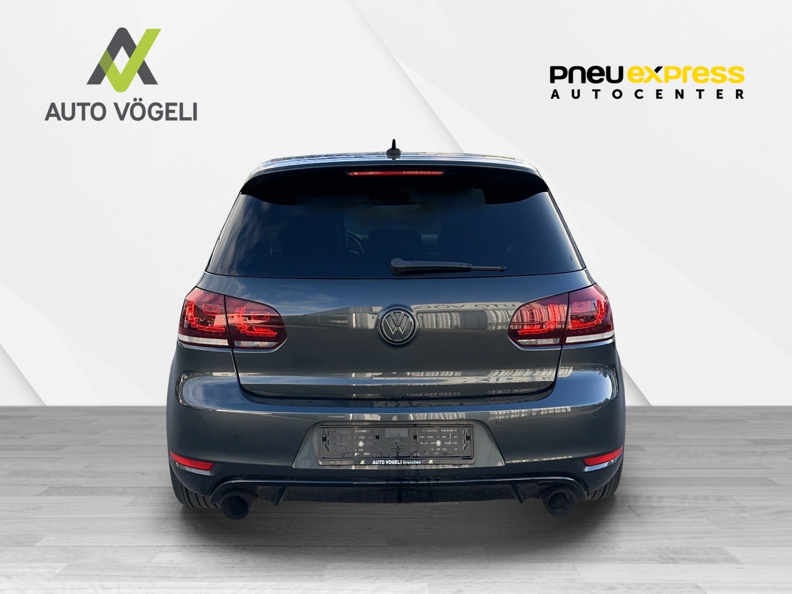 VW Golf VI 2.0 TSI GTI Edition 35 DSG-image-4