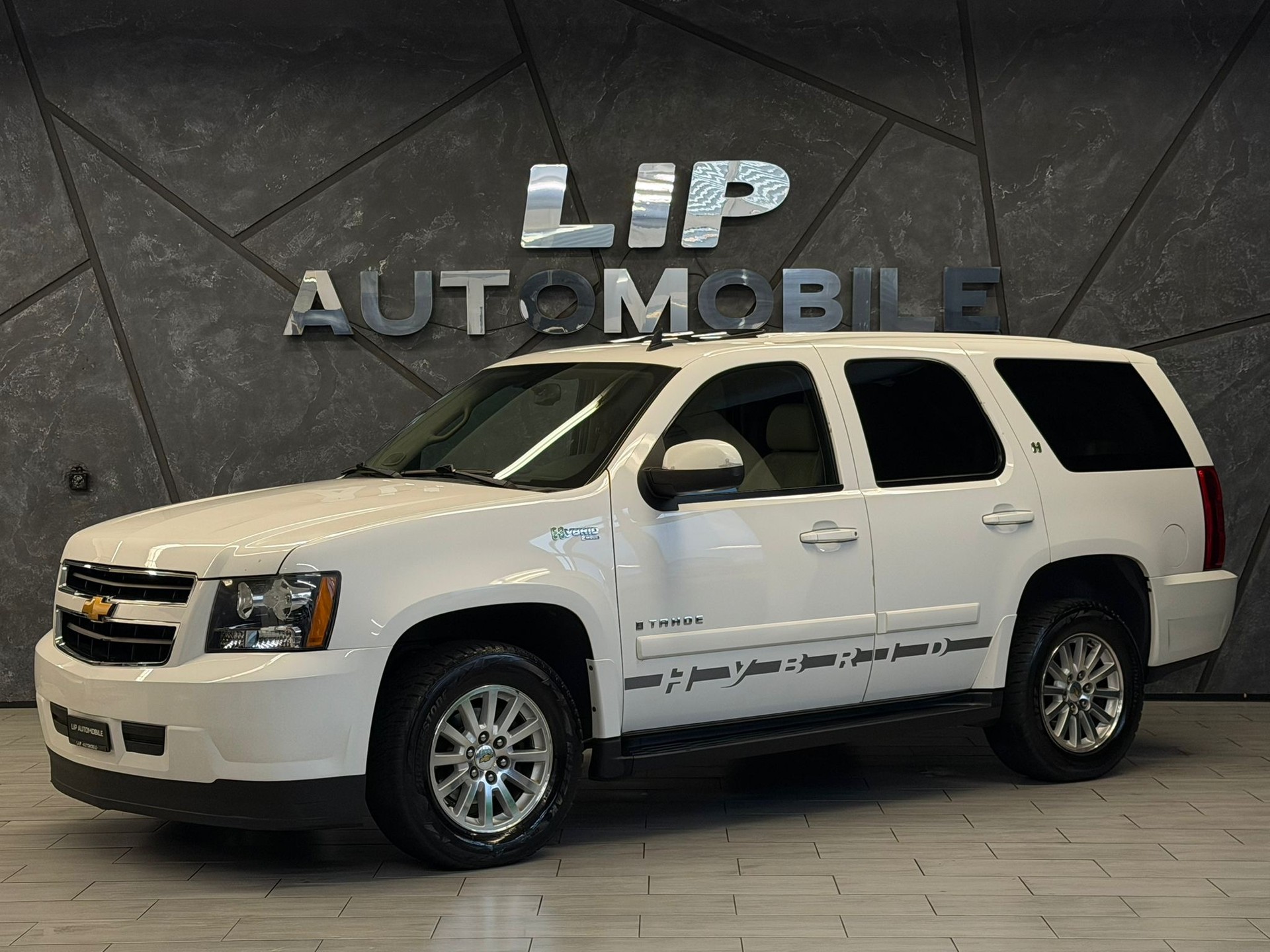 CHEVROLET TAHOE 6.0 Hybrid