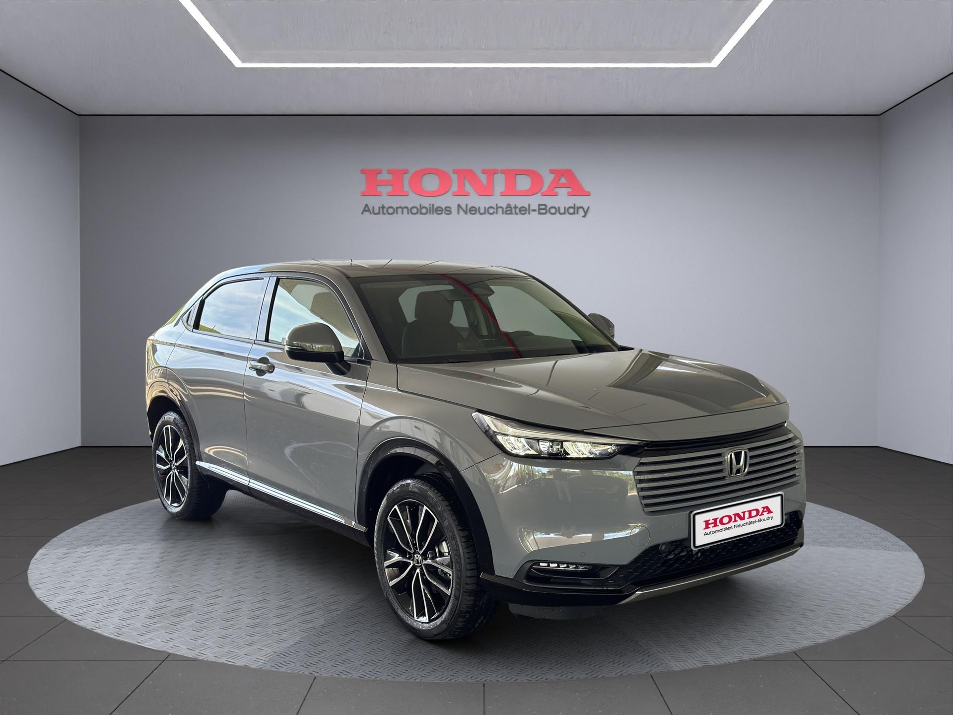 HONDA HR-V 1.5 i-MMD Advance-showroom-element-1